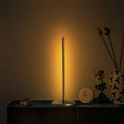 Candeeiro de Mesa elegante dourada, corpo de metal, 51 cm de altura, base de 18 cm, cabo de 200 cm, LED 12W 3000K, interruptor liga/desliga, iluminação elegante para decoração de casa e escritório
