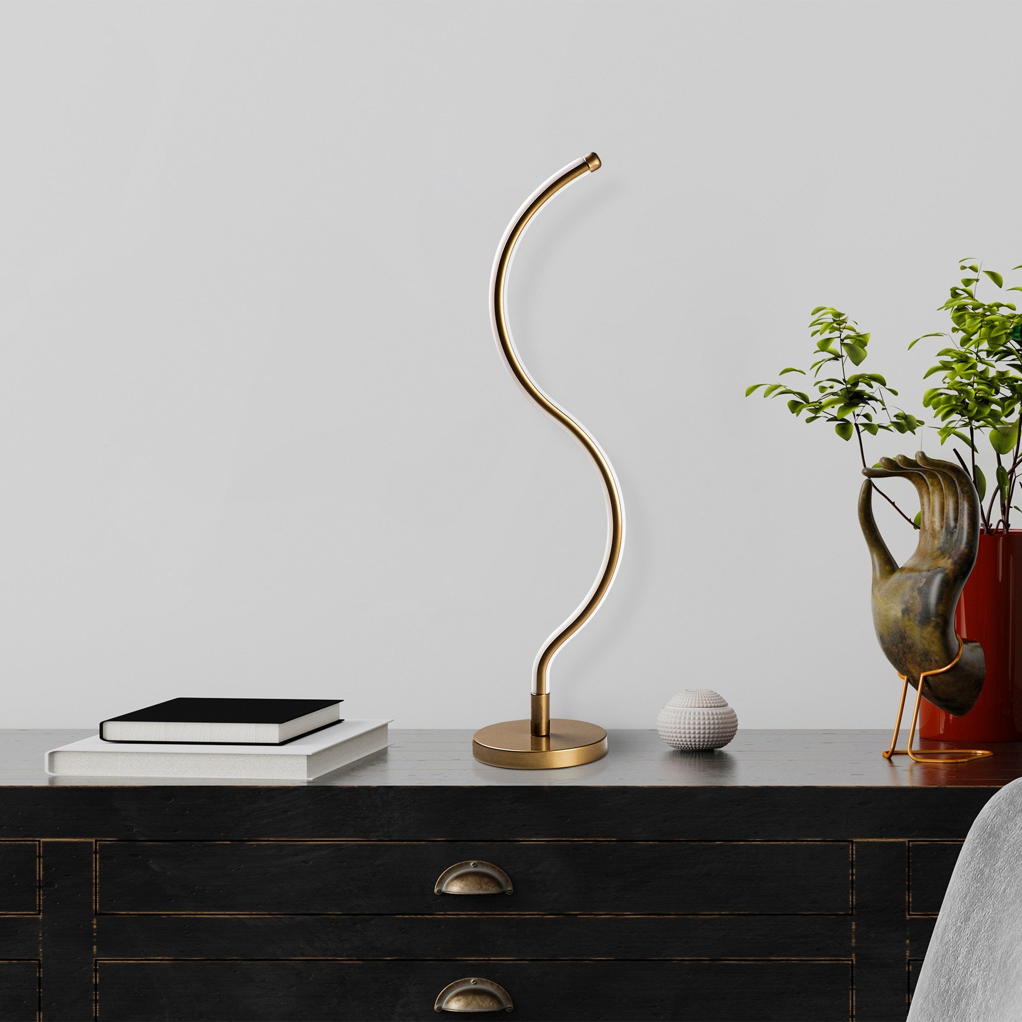 Candeeiro de Mesa Elegante Dourada, Corpo em Metal, 57 cm de Altura, Base de 13 cm, Cabo de 200 cm, IRC de 80, LED 16 W 3000 K | Iluminação Elegante para Decoração de Casa e Escritório