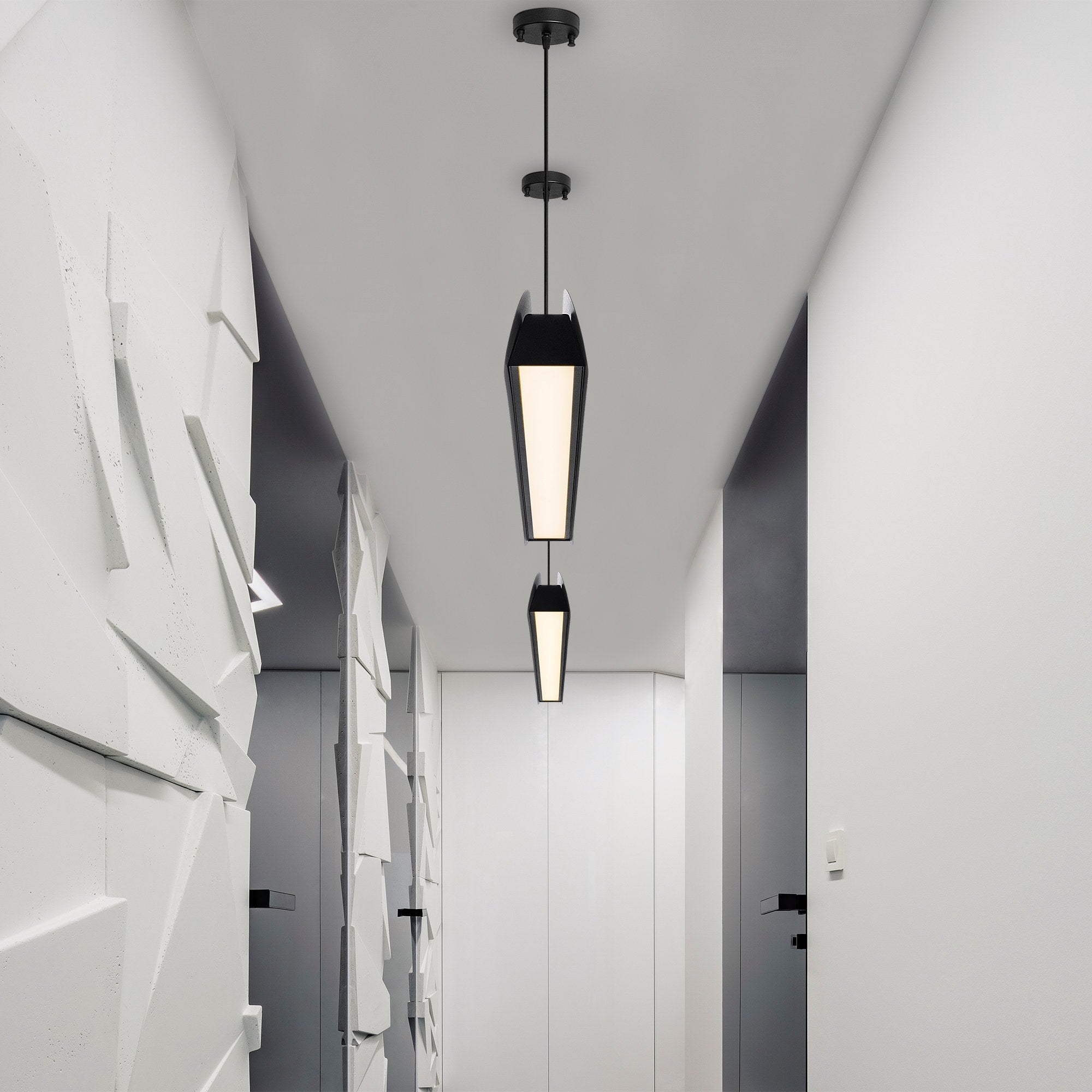 Candeeiro de Teto Preto Elegante, Corpo em Metal, 109 cm de Largura, Altura Ajustável (25-130 cm) | LED SMD 30 W, IP20, Interruptor Liga/Desliga | Perfeito para Espaços Modernos