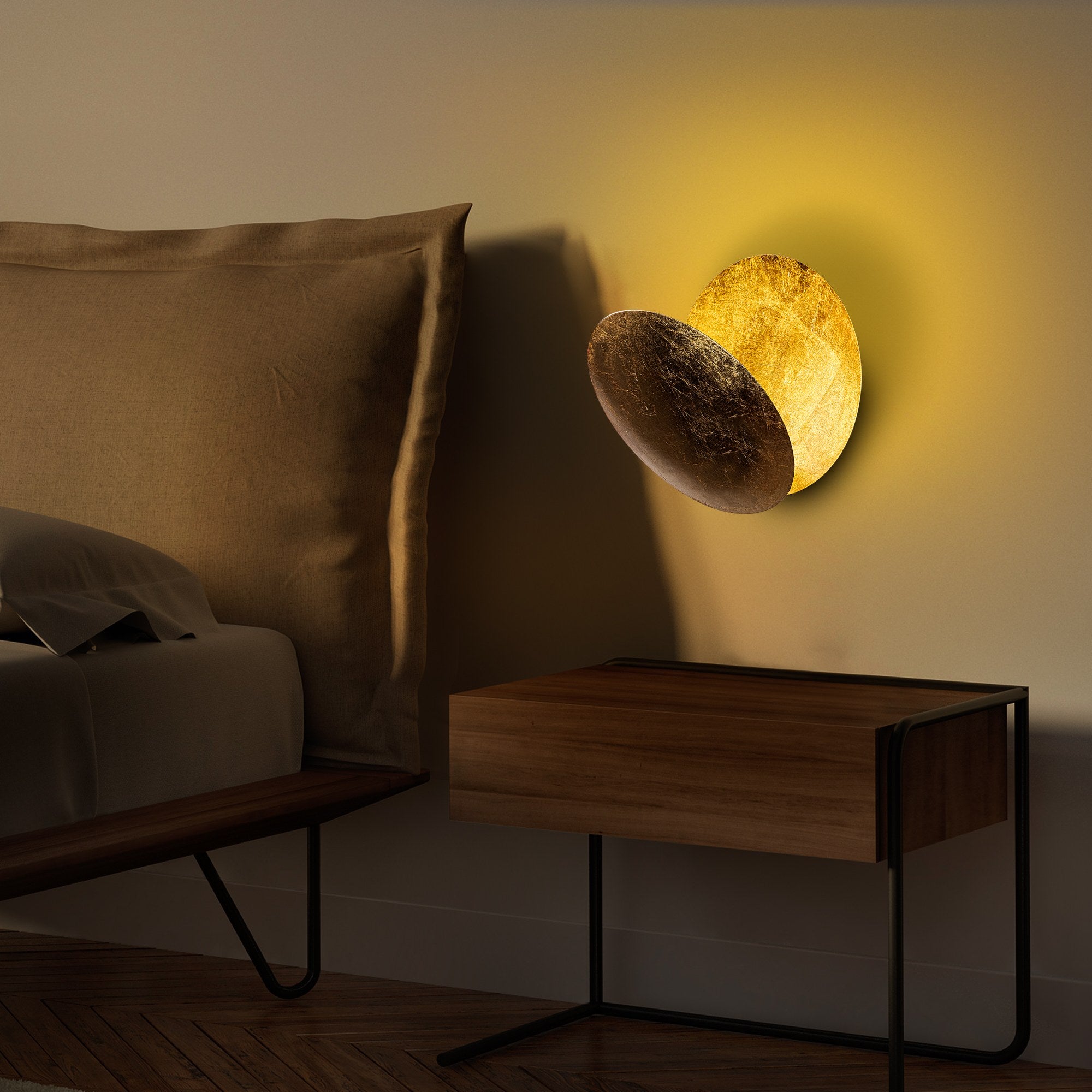 Candeeiro de Parede Elegante Dourada, Corpo em Metal, 25x25x16 cm | LED SMD 5W 3000K | Iluminação Elegante para Decoração Moderna, Classificação IP20, Perfeita para Qualquer Ambiente
