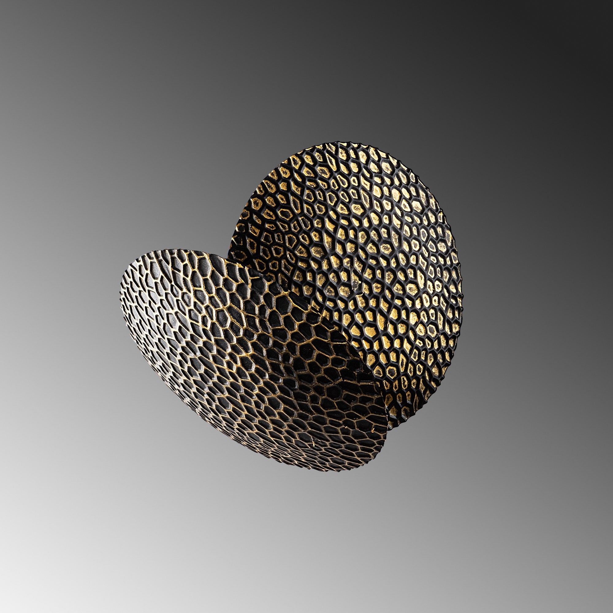 Candeeiro de Parede Elegante, Preta e Dourada, 21 x 21 x 15 cm | Corpo em Metal, LED SMD 5W 3000K | Iluminação Elegante para Decoração e Ambiente Modernos