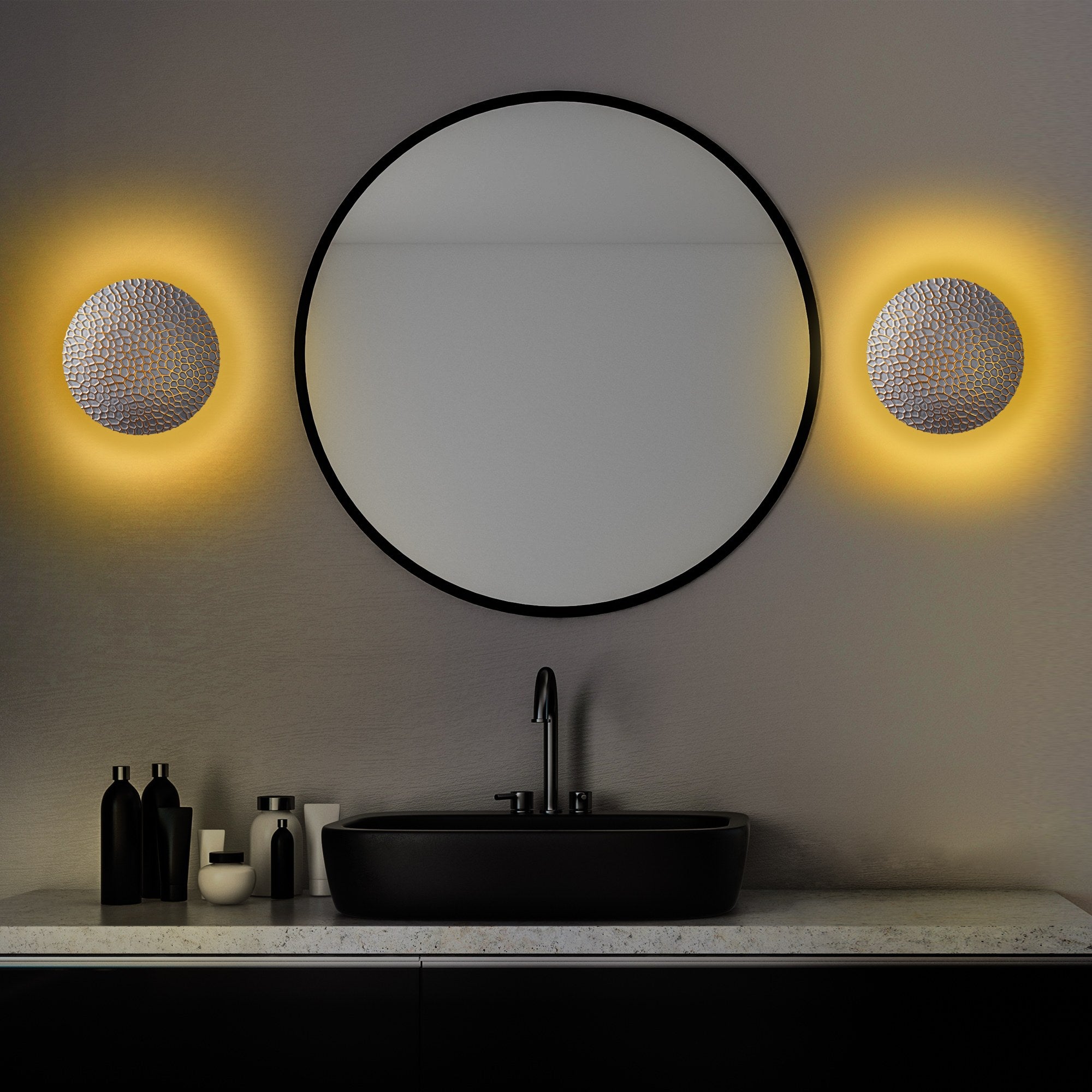 Candeeiro de Parede Elegante com Corpo em Metal, Acabamento em Prata e Dourado, 21x21x15 cm | LED SMD 5W 3000K | Iluminação Elegante para Decoração Moderna