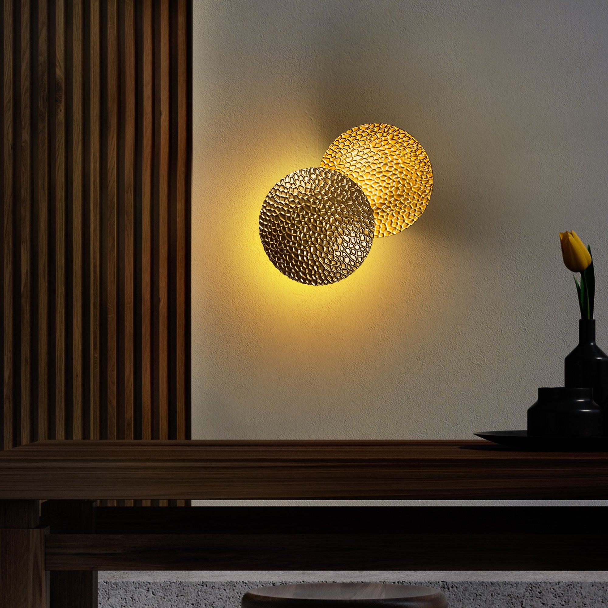 Candeeiro de Parede Elegante Dourada, Corpo em Metal, 21x21x15 cm | LED SMD 5W 3000K | Iluminação Elegante para Decoração Moderna, Classificação IP20, Perfeita para Qualquer Ambiente
