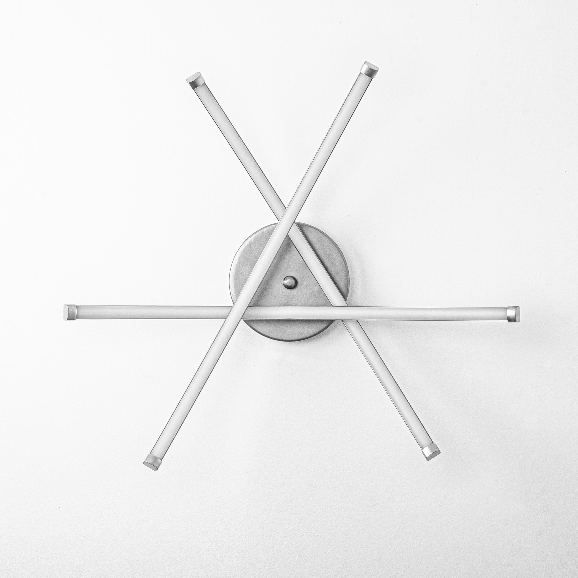 Candeeiro de Teto Cromado Elegante, Corpo em Metal, 57 cm de Largura, 20 cm de Altura | LED SMD 28W 3000K | Iluminação Elegante para Decoração Moderna