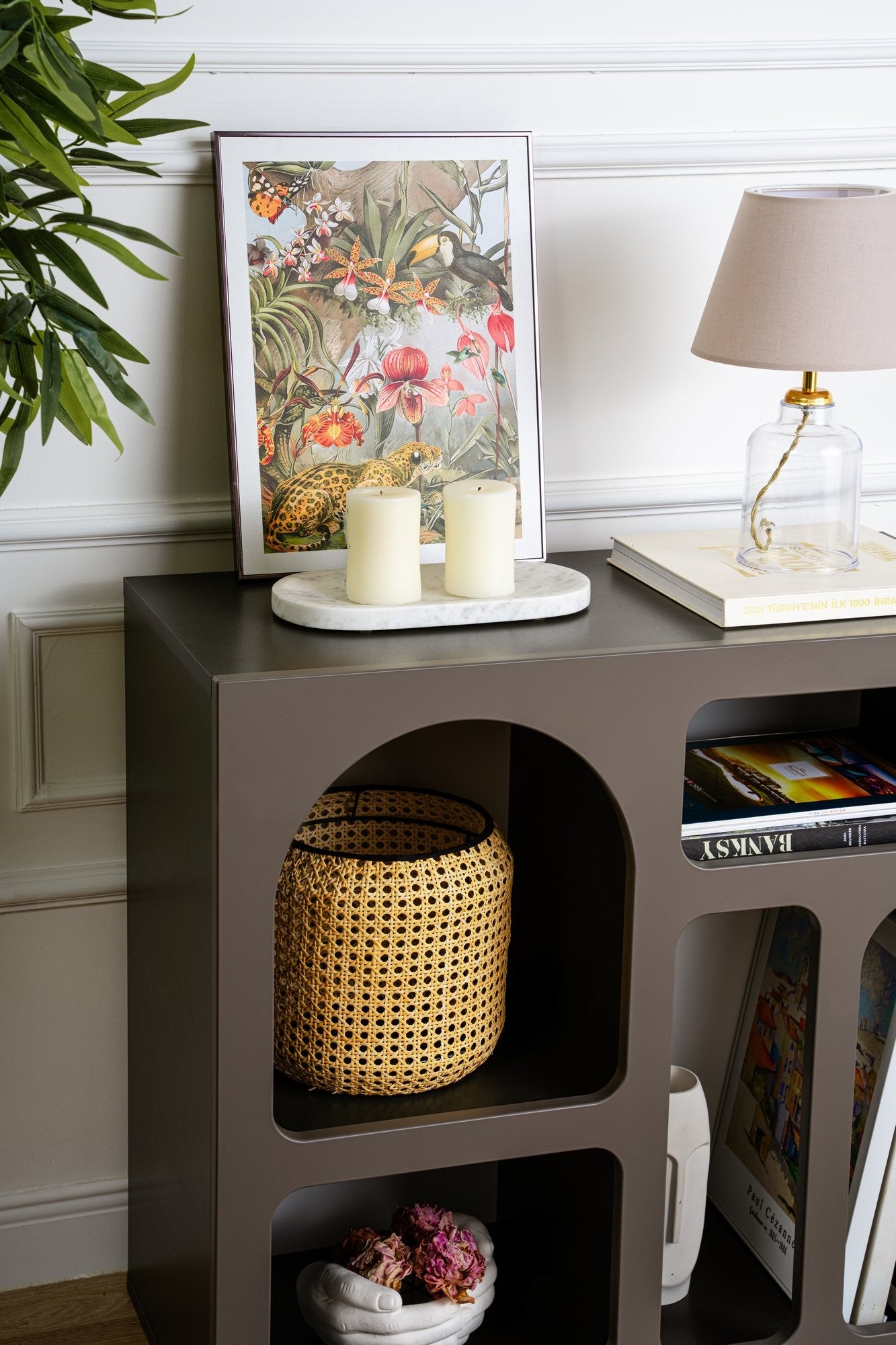 Aparador Lessa Anthracite - Design Minimalista Premium 80cm