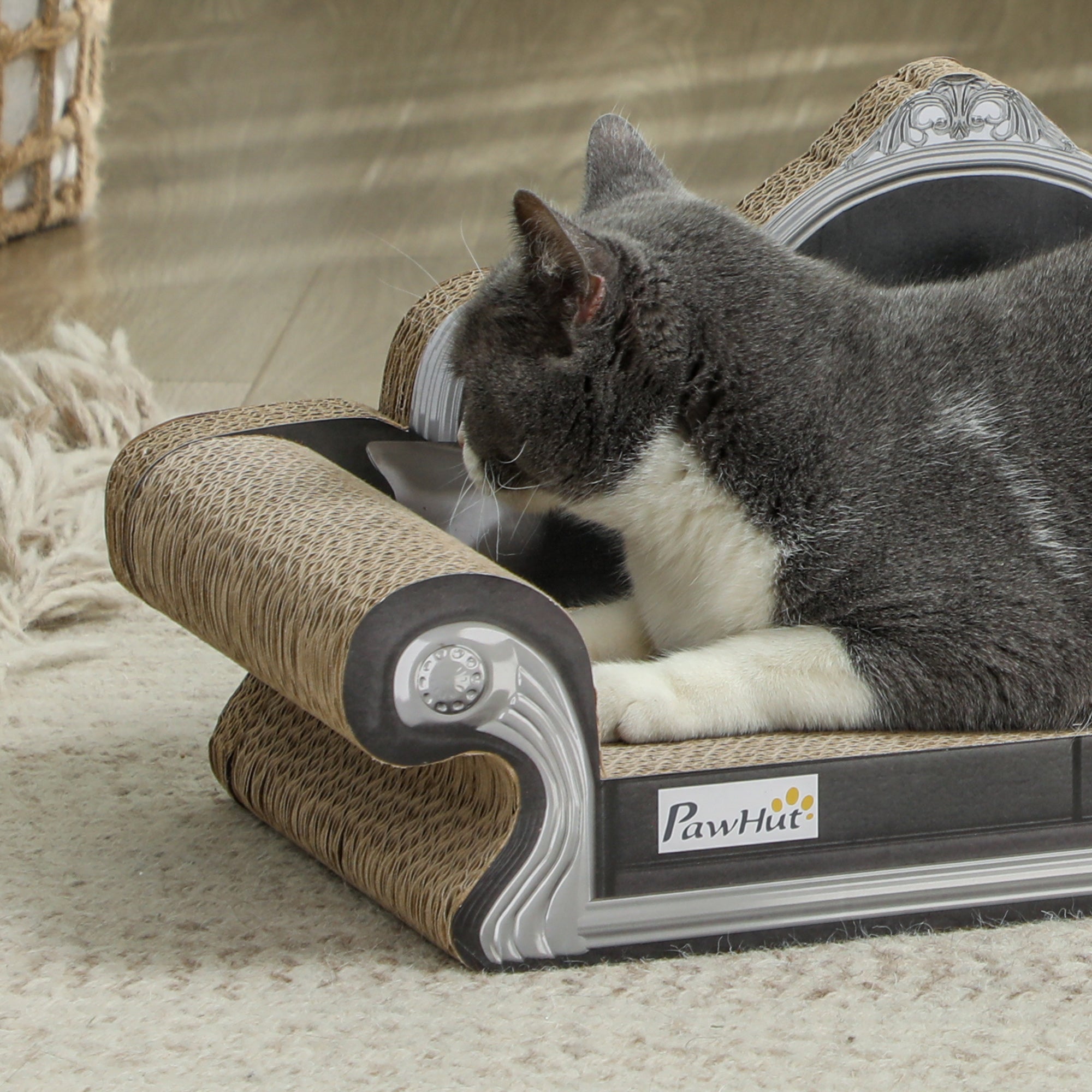 Sofá Arranhador para Gatos Marrom 56,5x24x26 cm com Erva Gateira