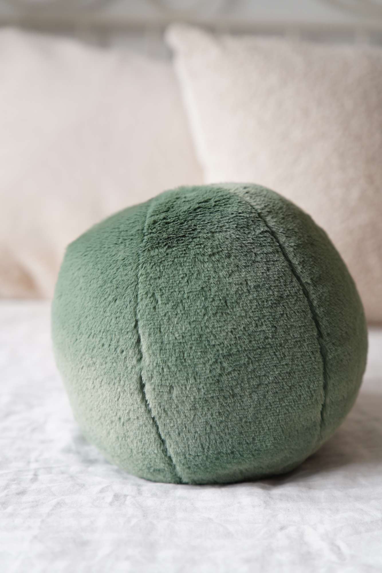 Almofada – 25 x 25 x 25 cm – Verde – Poliéster reciclado