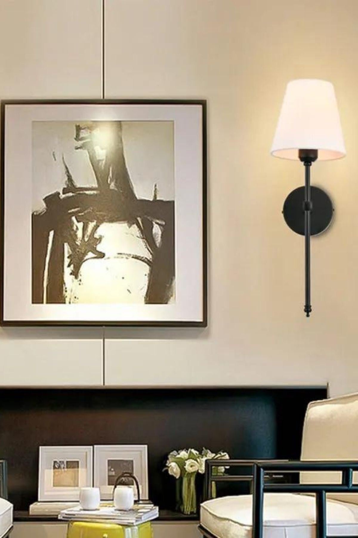 Candeeiro de Parede – 60 cm – Preto e Creme – Metal e Tecido