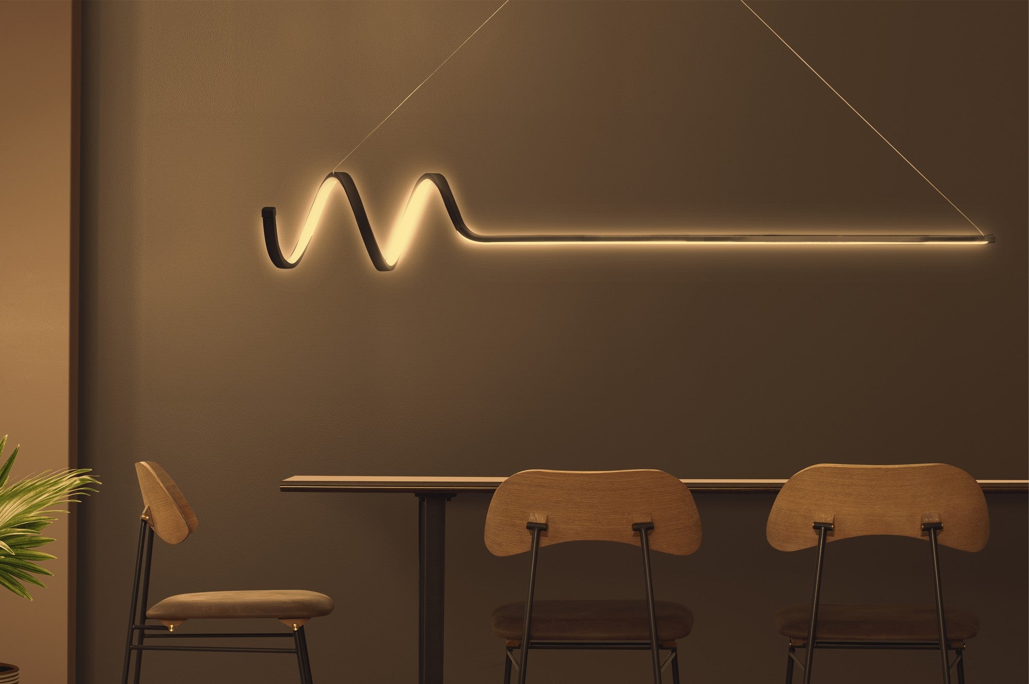 Candeeiro de Teto ajustável – 120 x 20 x 20 cm – preto – alumínio