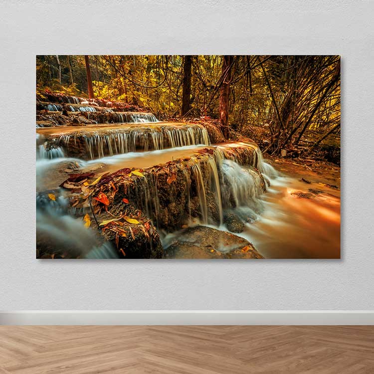 Quadro em Tela Decorativo Multicolor 100x140 cm com Moldura de Madeira (Espessura 3–4 cm)