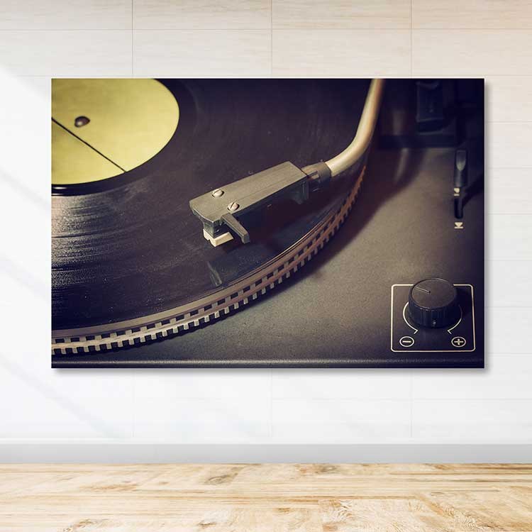 Quadro em Tela Multicolor 100x140 cm – Canvas 100% com Moldura de Madeira (3–4 cm)