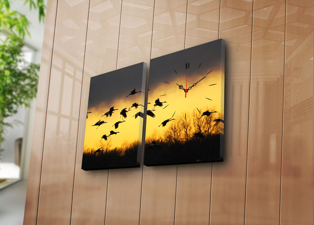 Relógio de Parede em Tela Decorativa (2 Peças) Multicolor 30x40 cm — Total 64x40 — Suede 100% — Moldura de Madeira 3 cm | 2P3040CS-98