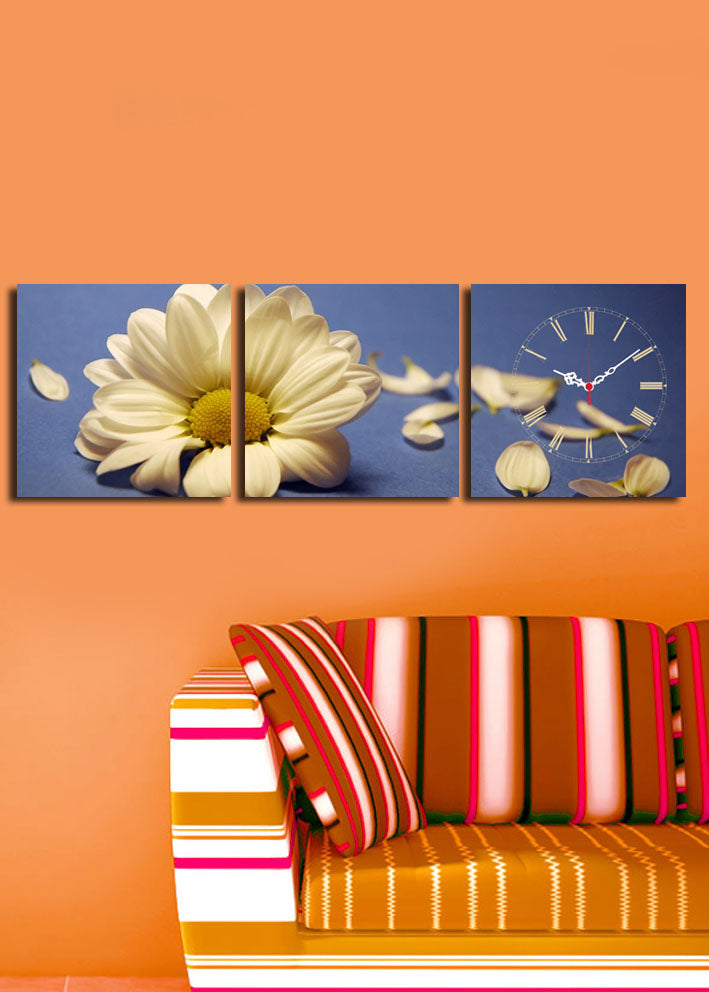 Relógio de Parede em Tela Suede Multicolor (Conjunto 3 Peças) — 28x28 cm cada, Moldura de Madeira