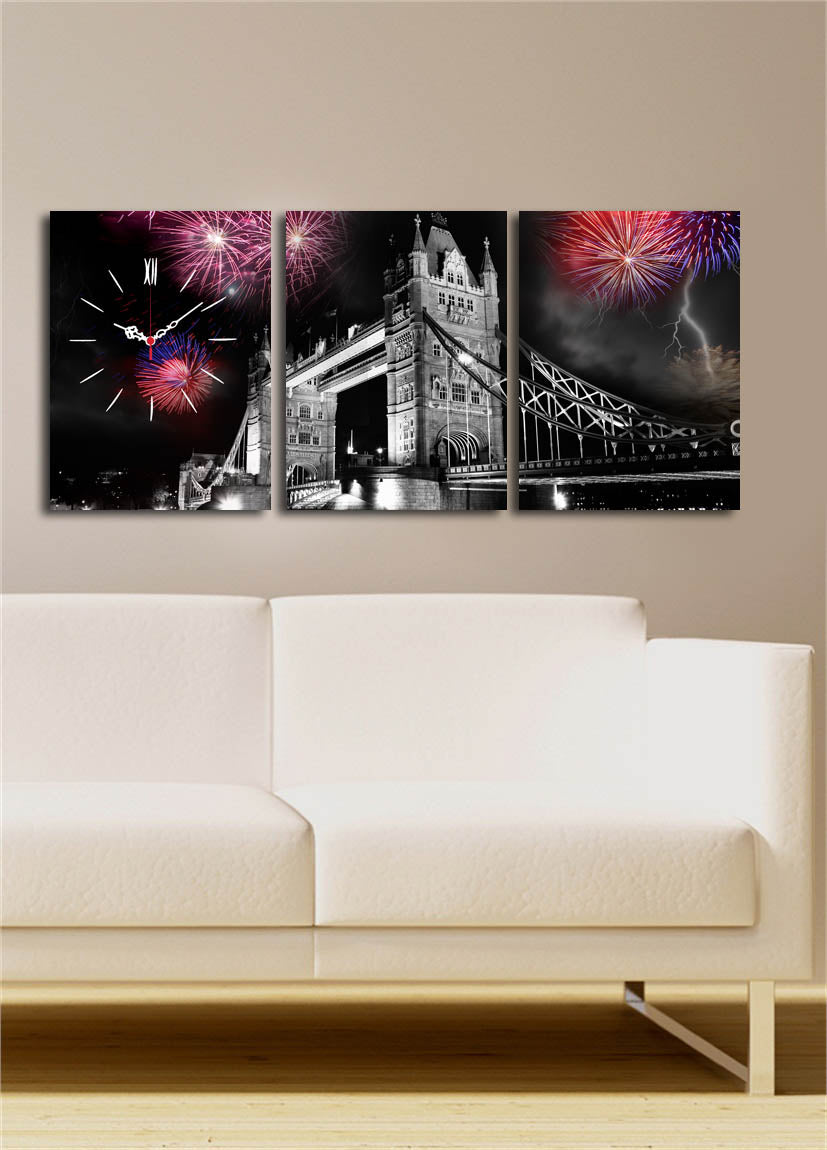 Relógio de Parede em Tela Decorativa Multicolor – 3 Peças 30x40 cm (Total 96x40), Tela Camurça 100%, Moldura de Madeira 3 cm