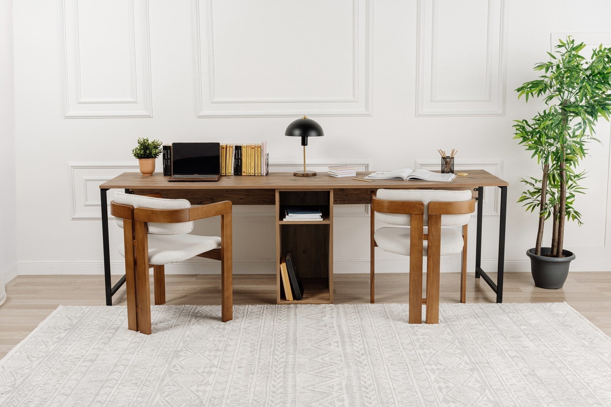 Secretária de Estudo/Escritório elegante, pinho atlântico e preto, 240 x 60 x 74 cm | 100% revestida em melamina, 18 mm de espessura, pernas com pintura eletrostática a pó | Montável na parede com prateleiras