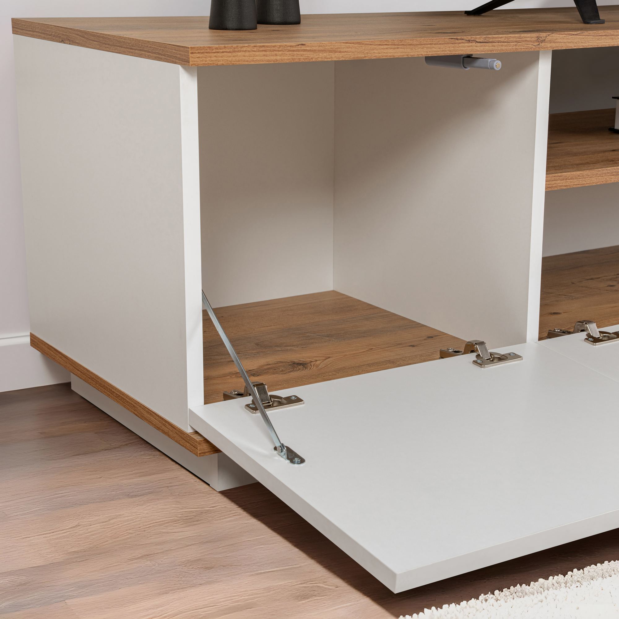 Suporte de TV elegante, 180 cm de largura, branco e pinho atlântico | Painel de partículas 100% revestido de melamina, 18 mm de espessura | Perfeito para salas de estar e áreas de entretenimento modernas