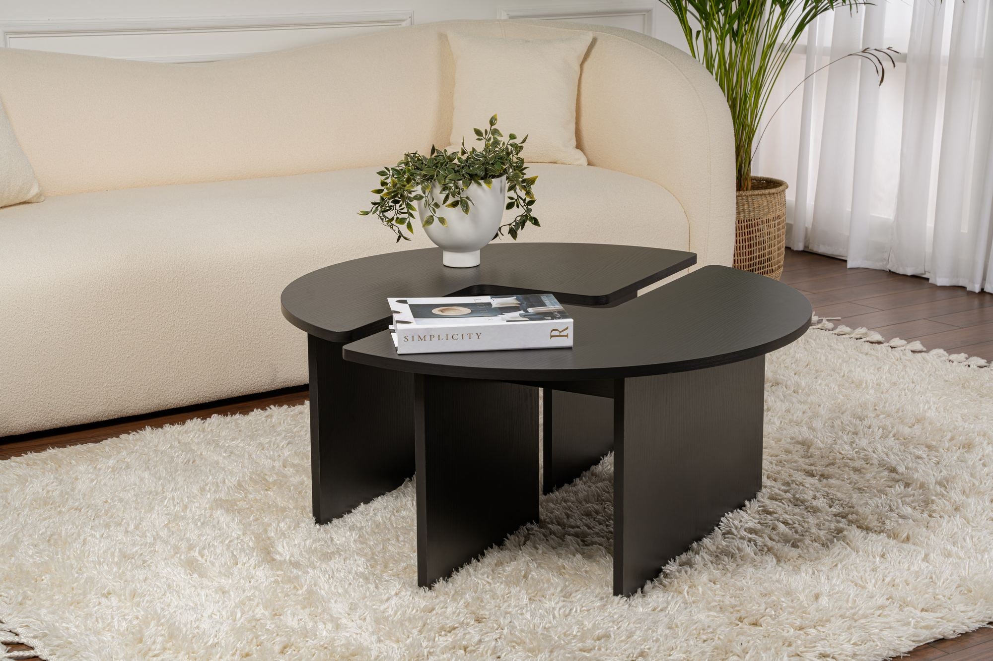 Mesa de Centro Preta Elegante, Ø90 cm, 41 cm de Altura | Painel de Partículas 100% Revestido em Melamina, 18 mm de Espessura | Perfeita para Salas de Estar Modernas e Espaços Aconchegantes