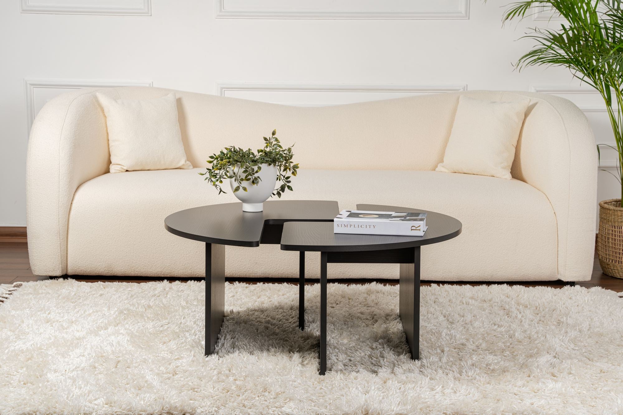 Mesa de Centro Preta Elegante, Ø90 cm, 41 cm de Altura | Painel de Partículas 100% Revestido em Melamina, 18 mm de Espessura | Perfeita para Salas de Estar Modernas e Espaços Aconchegantes