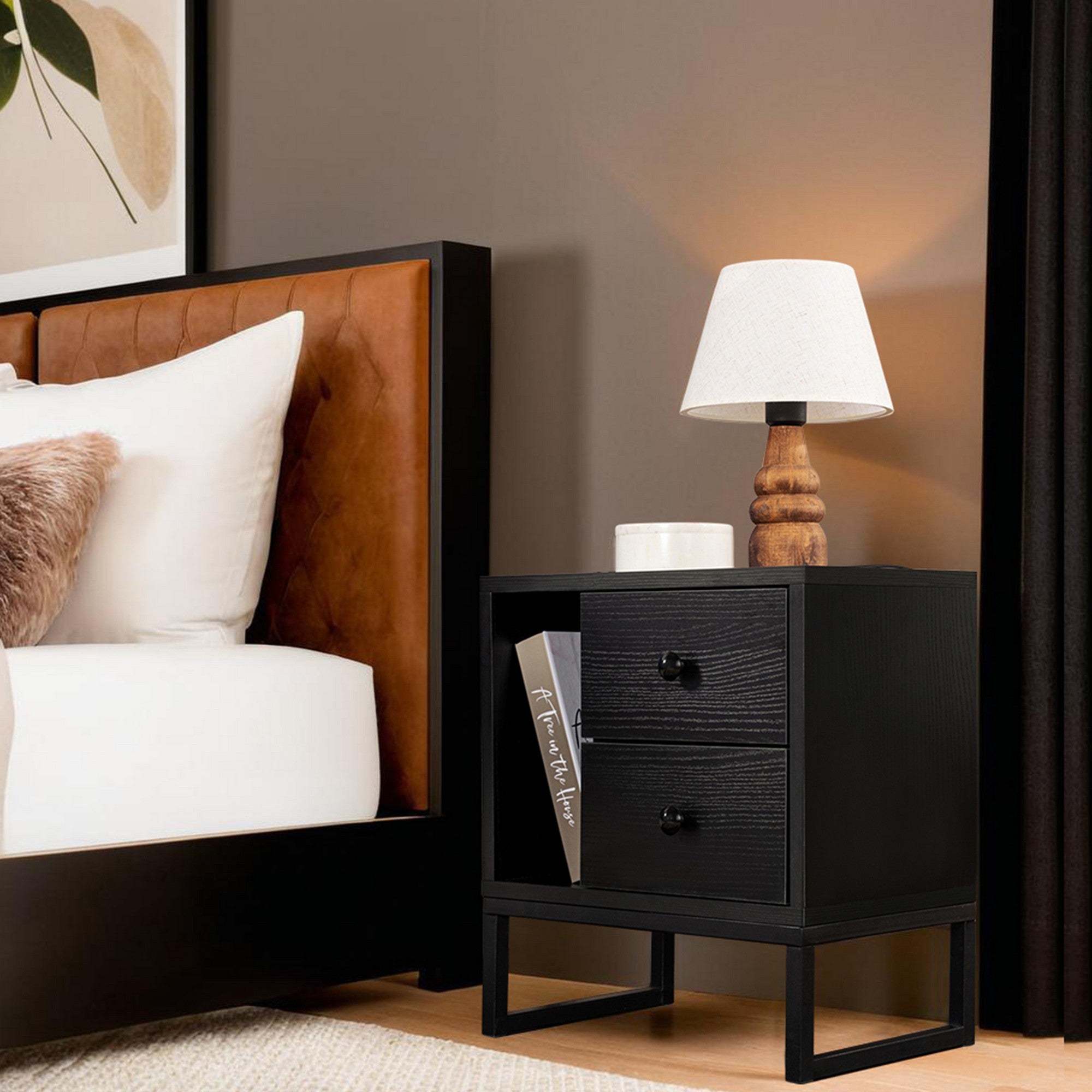 Mesa de cabeceira elegante com pernas de metal, acabamento em madeira preta, 45,2 x 50 x 29,5 cm | Painel de partículas 100% revestido em melamina, 18 mm de espessura | Design moderno e funcional