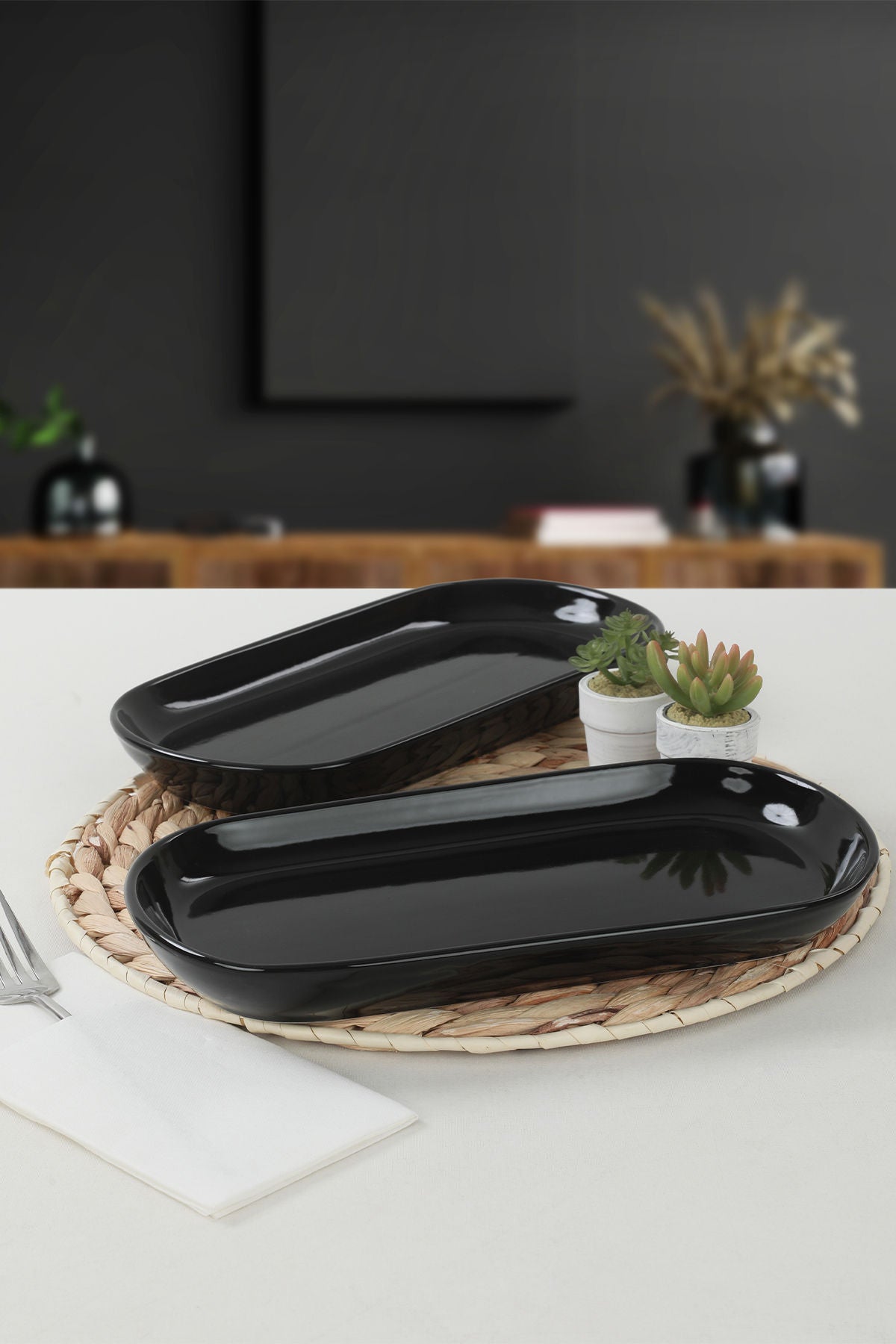 Conjunto de pratos – 26 x 12,2 x 3 cm – Preto – Cerâmica