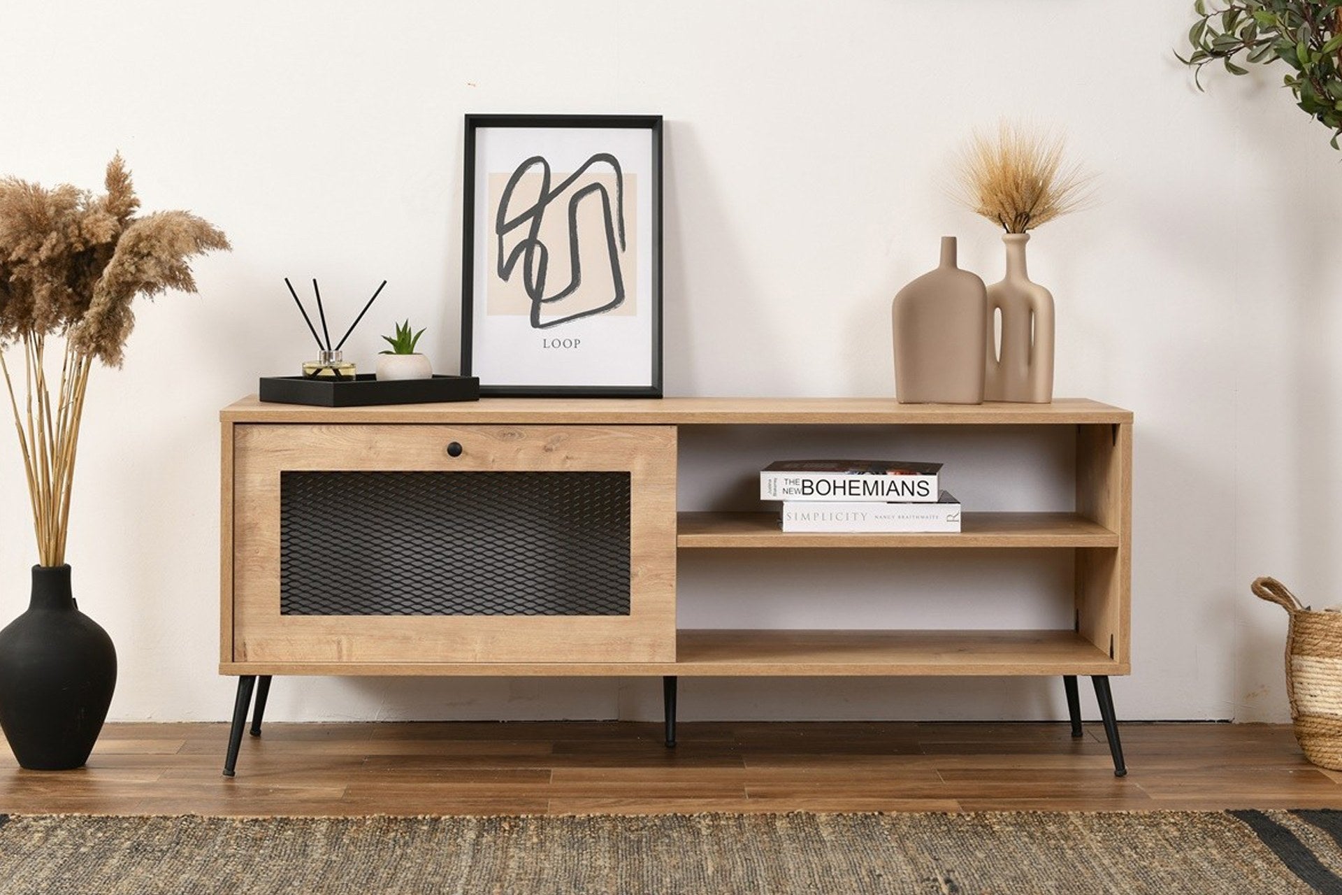 Suporte de TV elegante em carvalho, 138 x 55 x 41 cm | Painel de partículas 100% revestido, pés de arame e capa | Design moderno para salas de estar e espaços de entretenimento