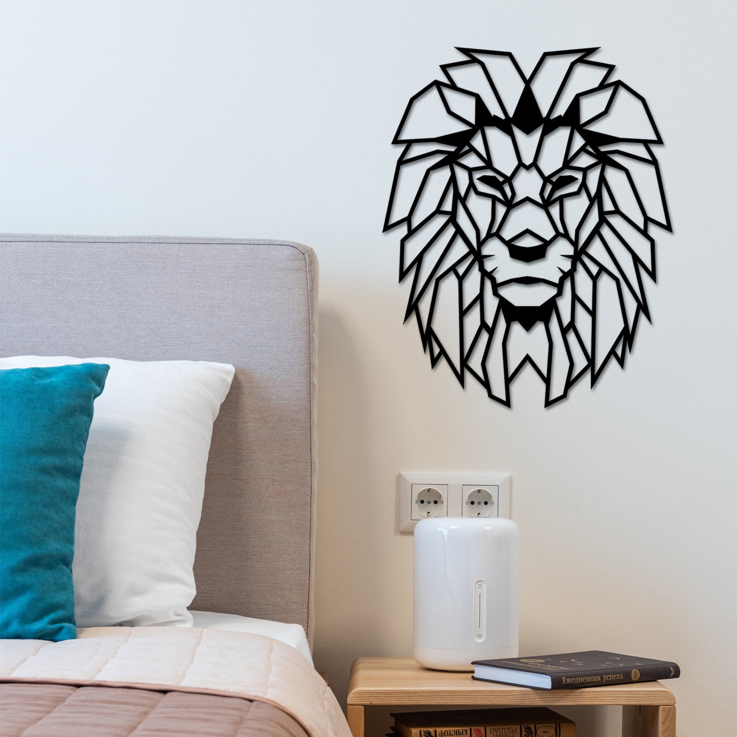 Acessório Decorativo de Parede Leão em 100% Metal Preto – 40x50 cm