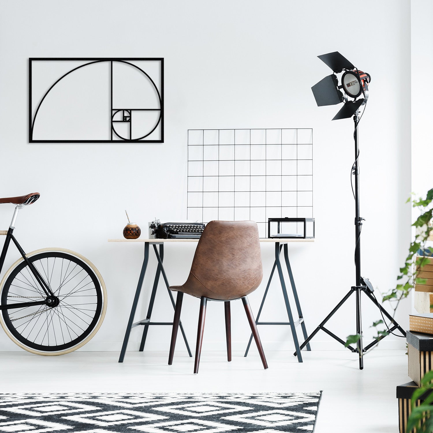 Decoração de Parede em Metal Proporção Áurea – Preto, 53x35 cm (100% Metal, 1,2 mm)