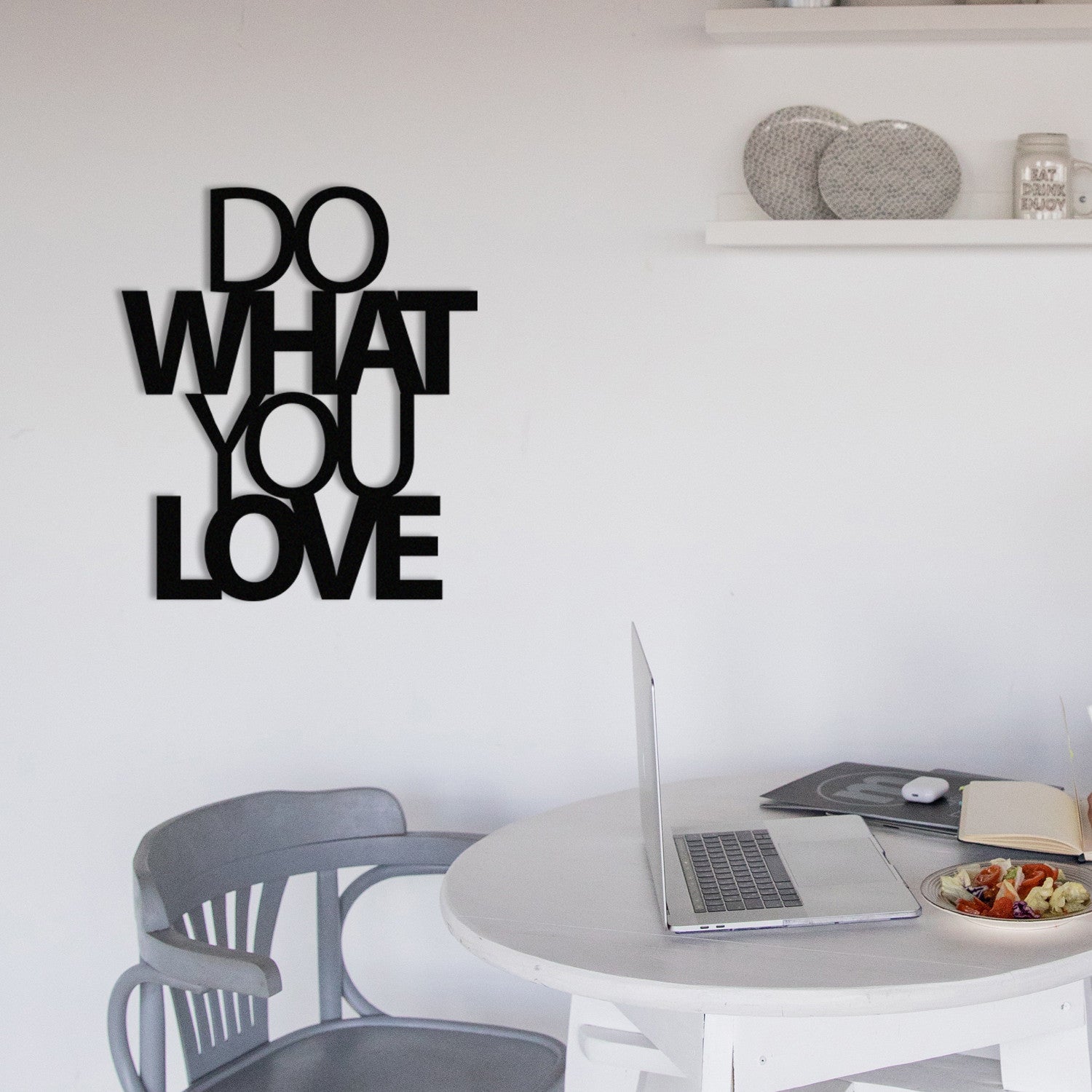 Decoração de Parede em Metal "Do What You Love" – Preto, 47 x 55 cm
