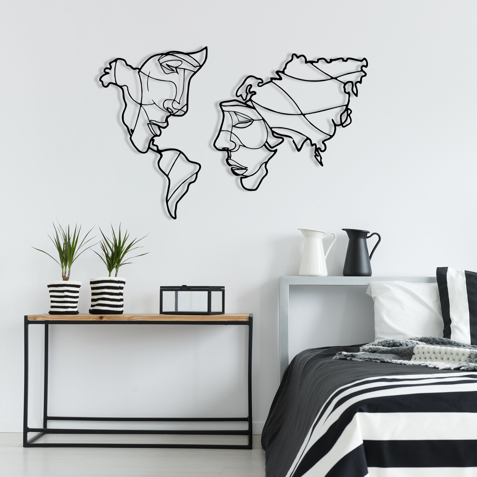 Suret — Acessório Decorativo de Parede em Metal, Preto, 139 x 89 cm (100% metal, 1,2 mm)