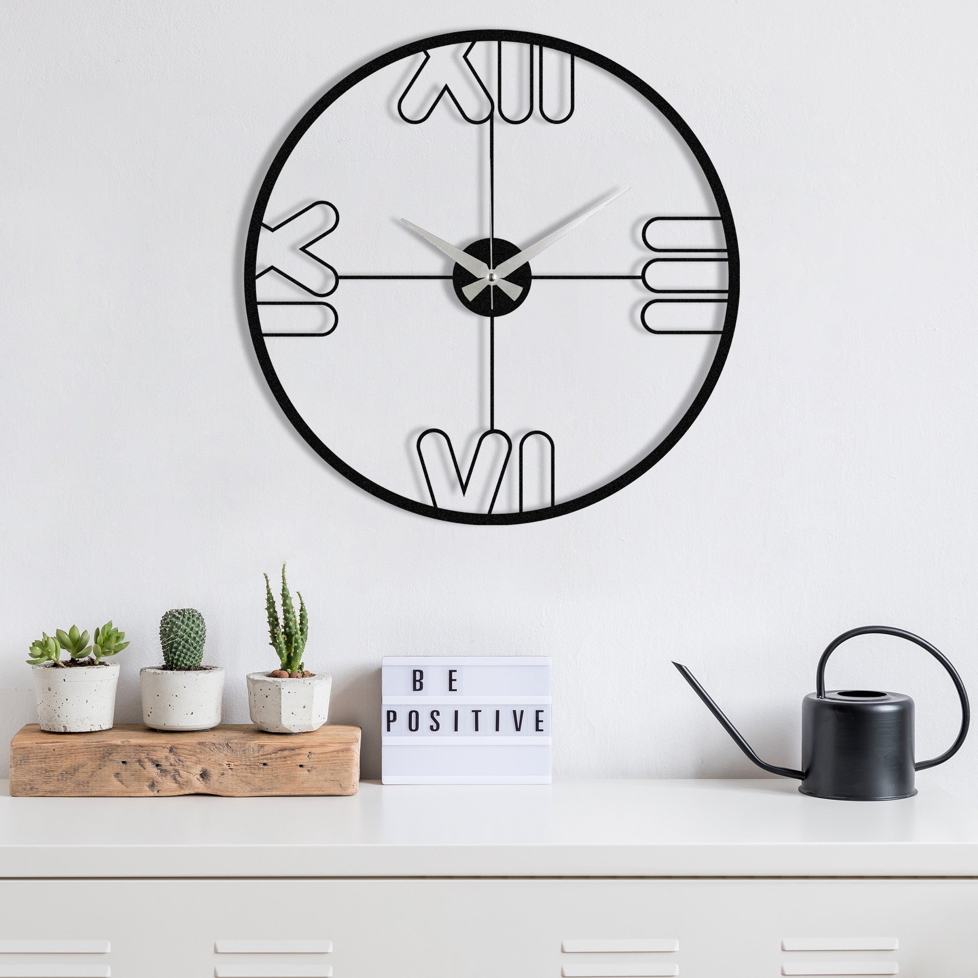 Relógio de Parede Mali em Metal Preto 48x48 cm – Design Decorativo