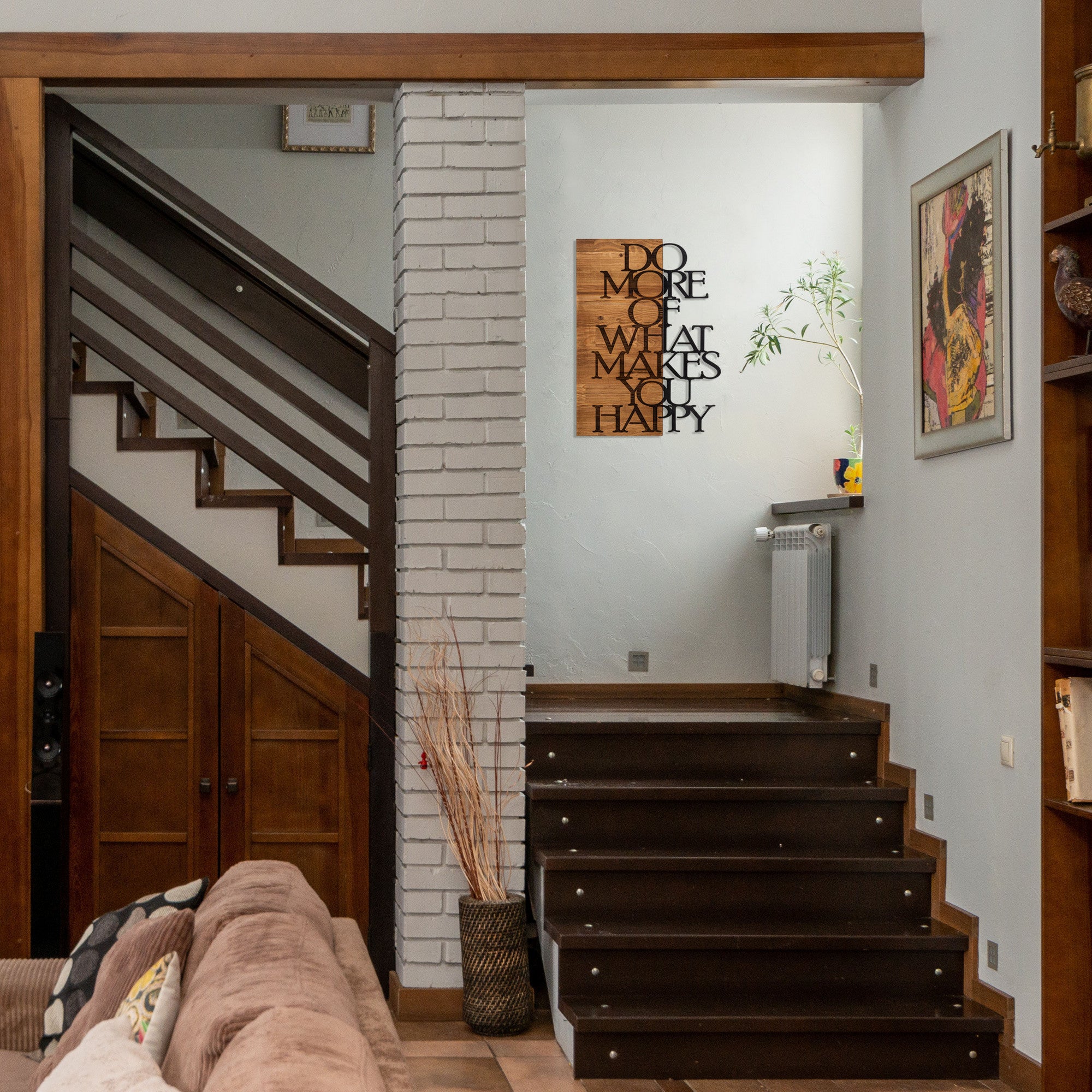 Quadro de Parede "Do More Of What Makes You Happy" — Metal 100% com Moldura em Madeira Nogueira, Preto, 42 x 58 cm