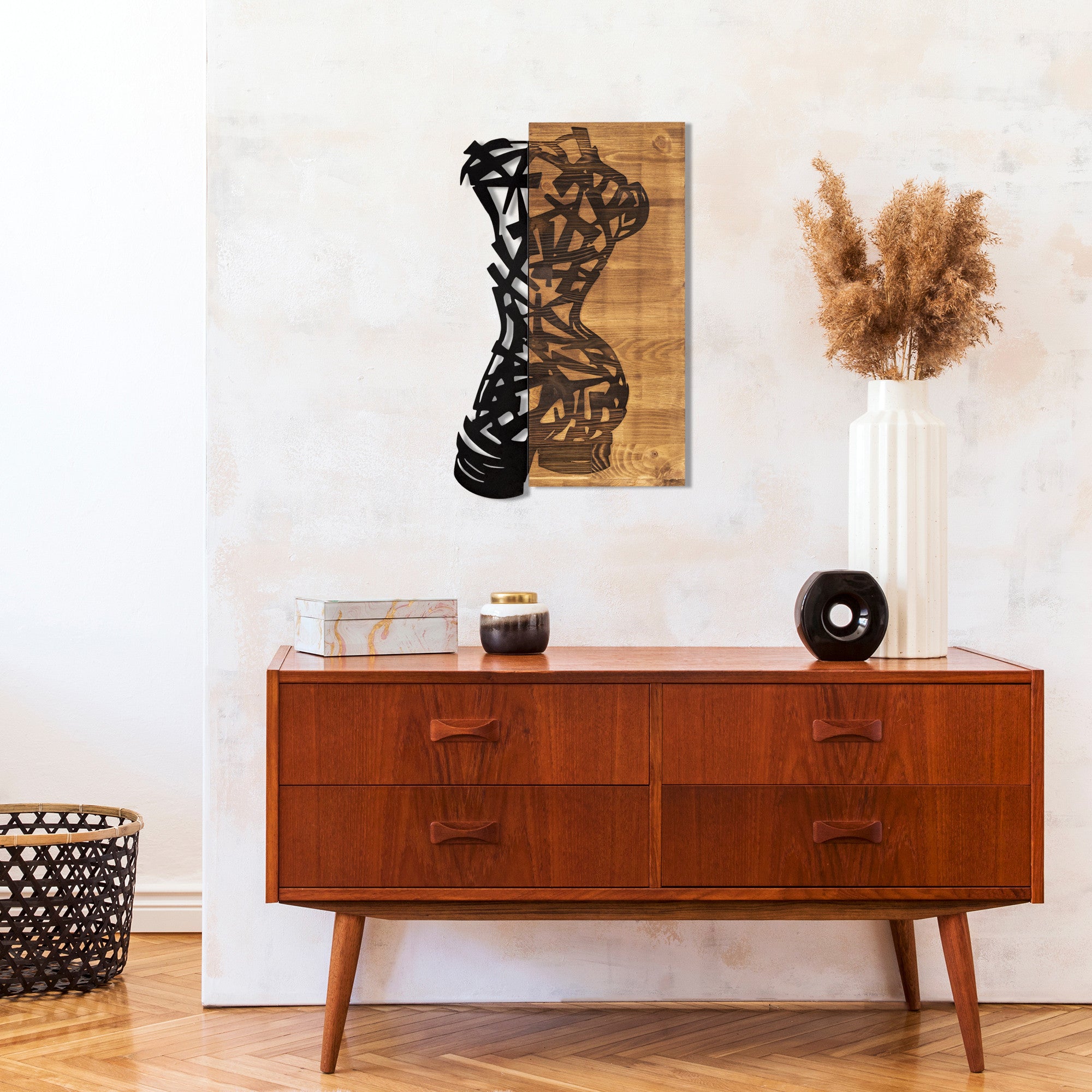 Paramparca Acessório de Parede Decorativo em Metal e Madeira, Preto/Nogueira, 36x60 cm (279ENZ1767)