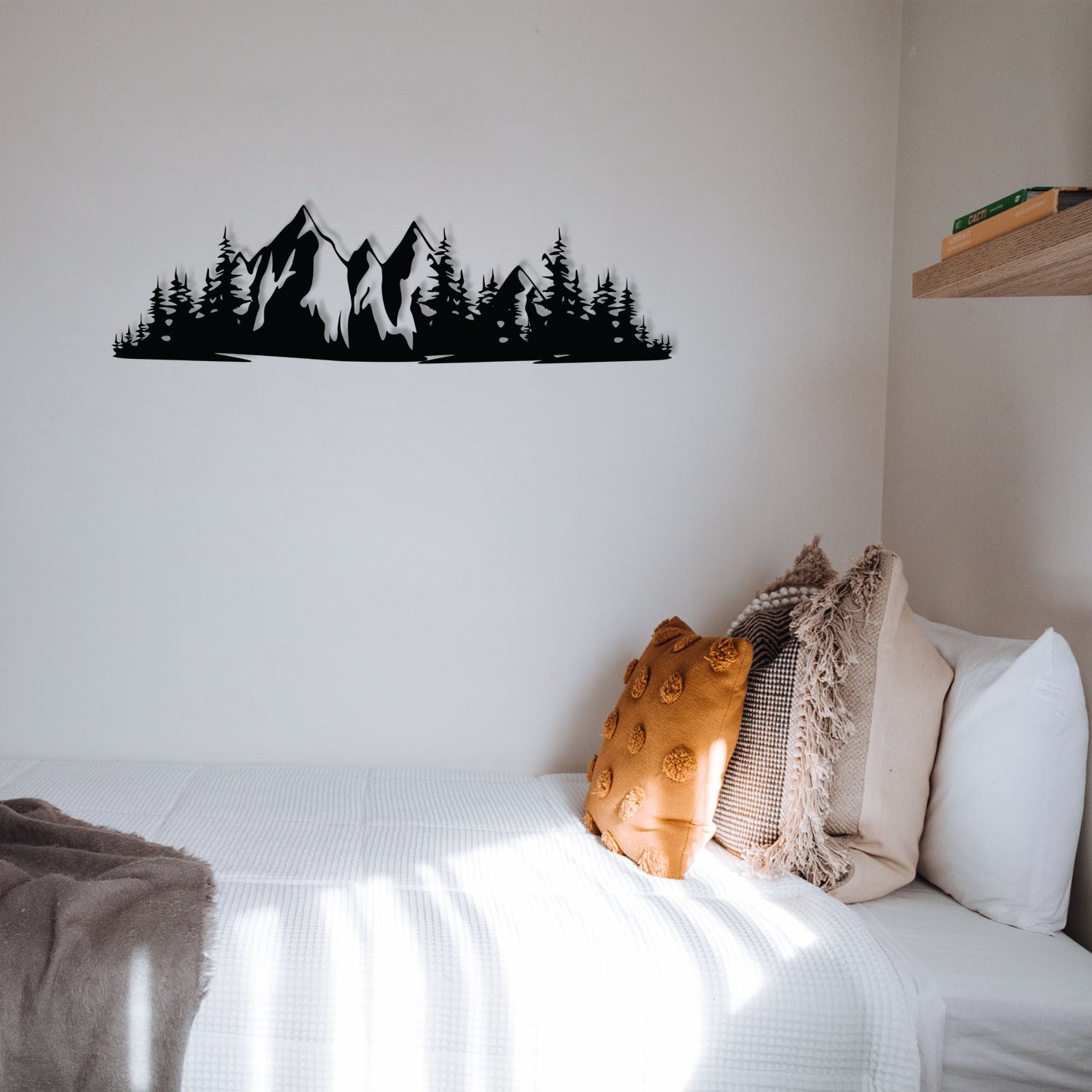 Mountain 1 – Acessório de Parede Decorativo em Metal Preto (100% Metal, 68 x 19 cm)