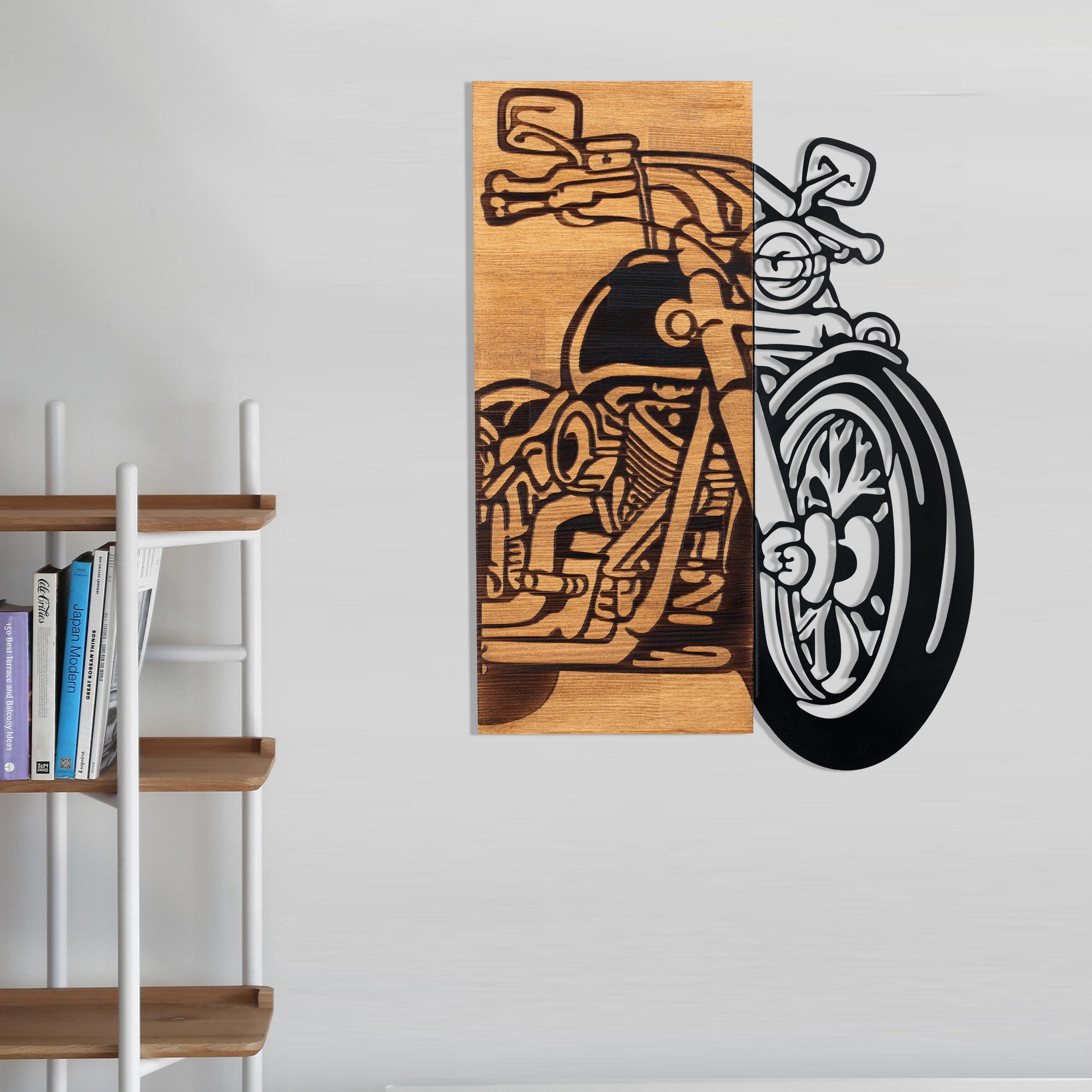 Chopper 2 – Acessório Decorativo de Parede em Metal com Moldura de Madeira (Preto/Nogueira), 44 x 61 cm