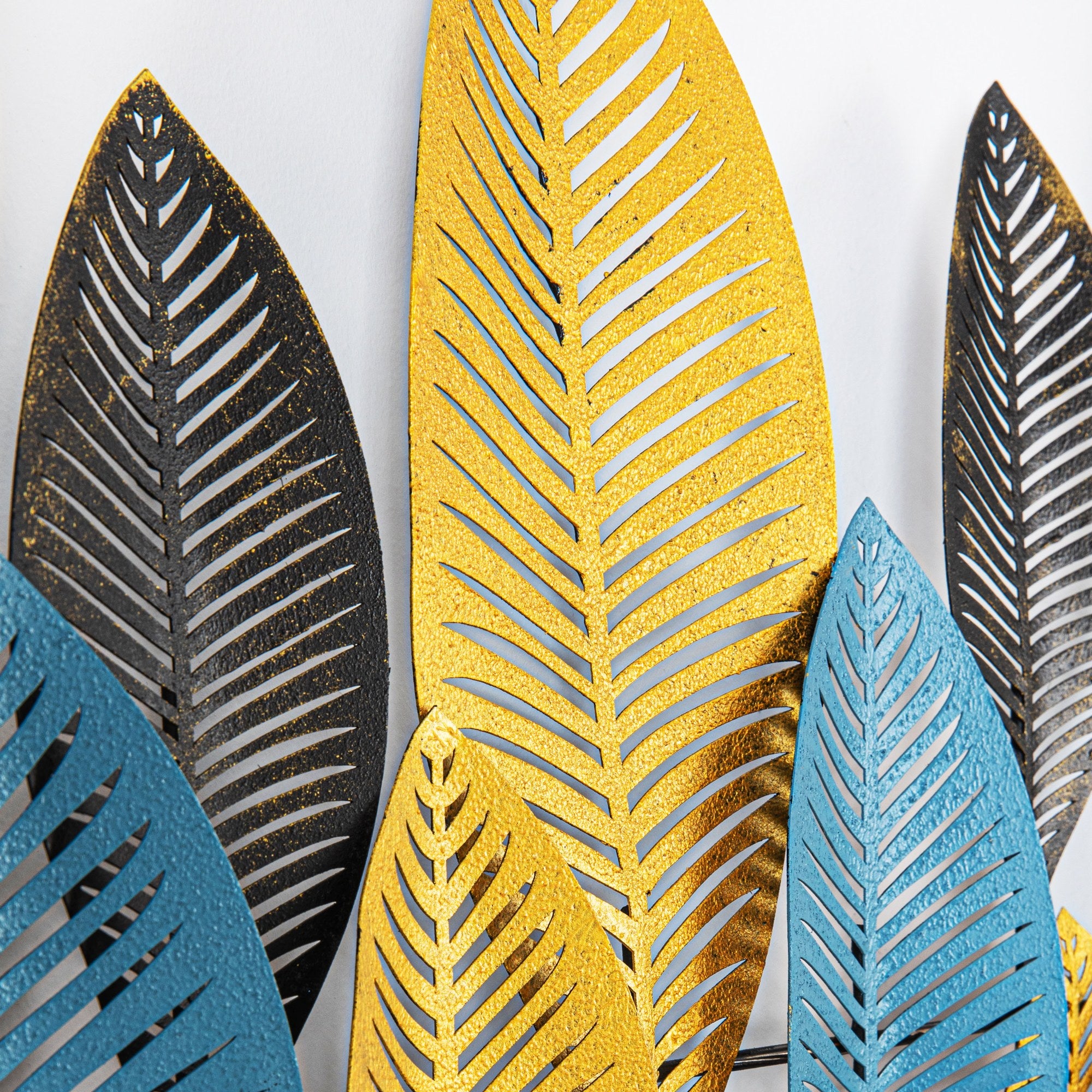 Zevahir 4 – Acessório Decorativo de Parede 100% Metal Multicolor, Recorte a Laser, 115 x 60 cm