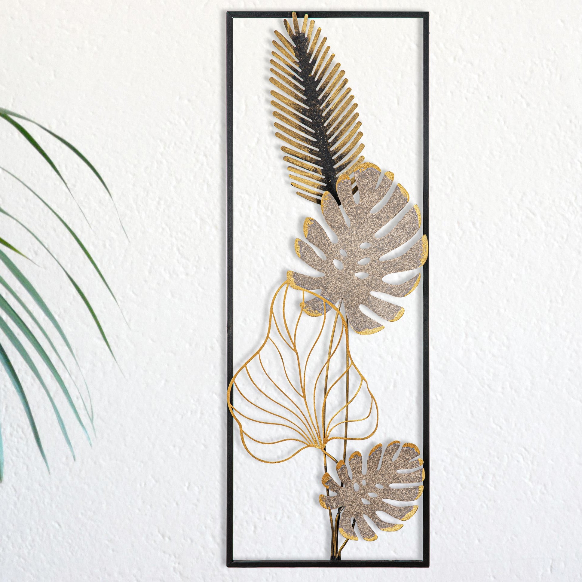 Nazo — Acessório Decorativo de Parede em Metal 100%, Multicolor, 32 x 5 x 90 cm