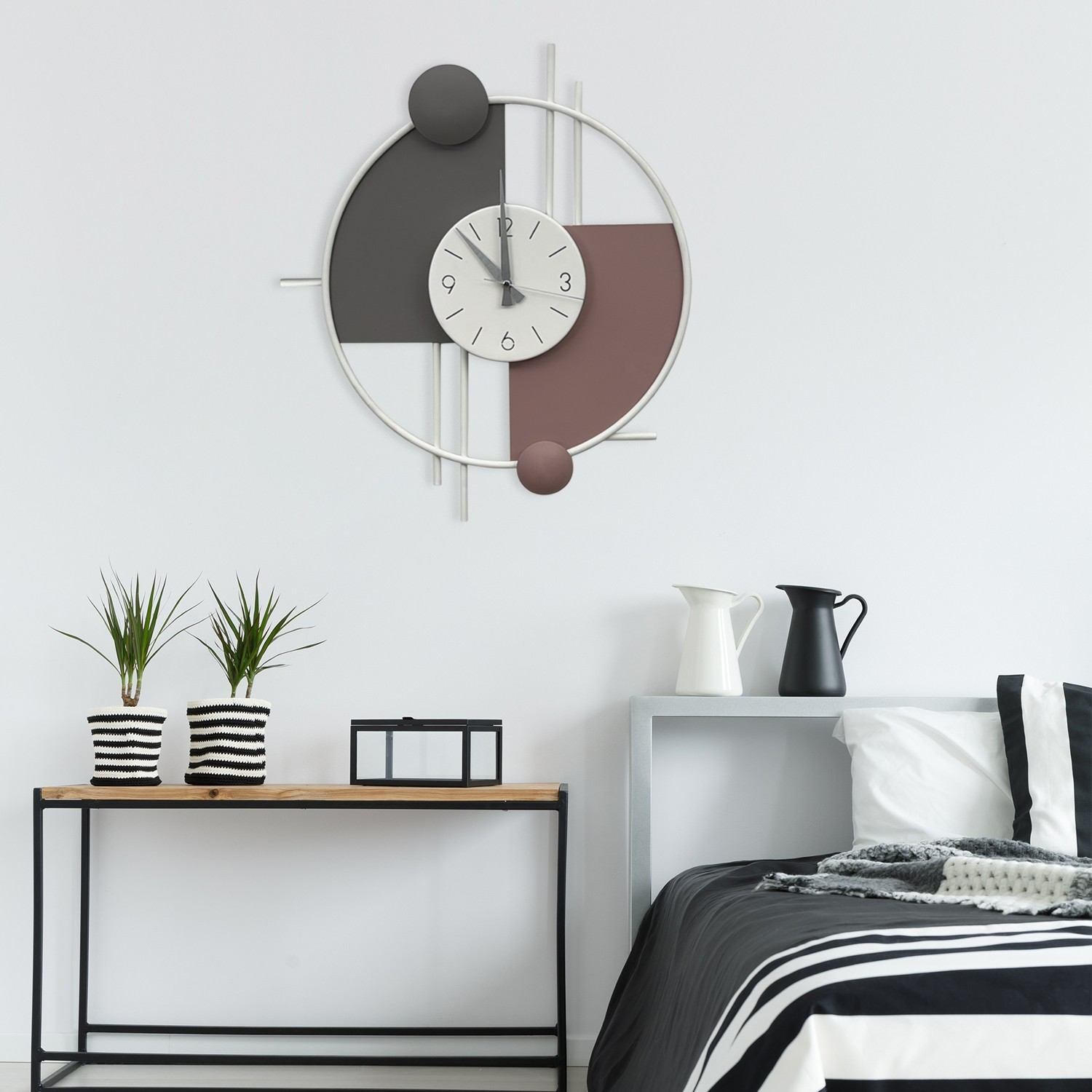 Relógio de Parede Decorativo Miskin-1 em 100% Metal (1 mm), Multicolor, 55 x 65 cm