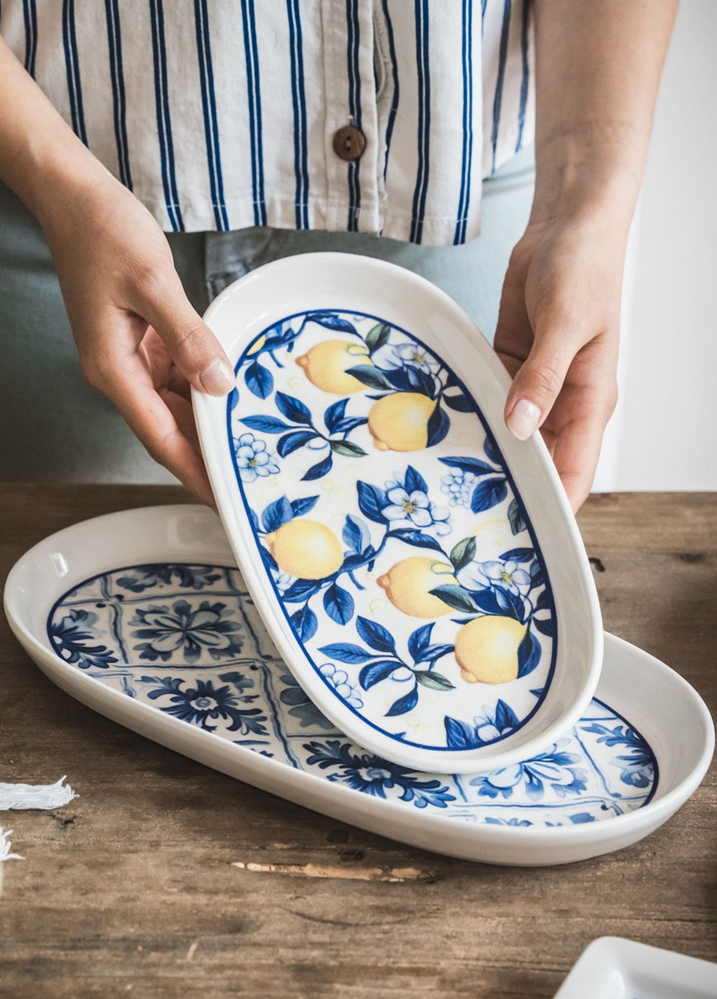 Conjunto de pratos de cerâmica – 29 x 17 x 2 cm – Amarelo