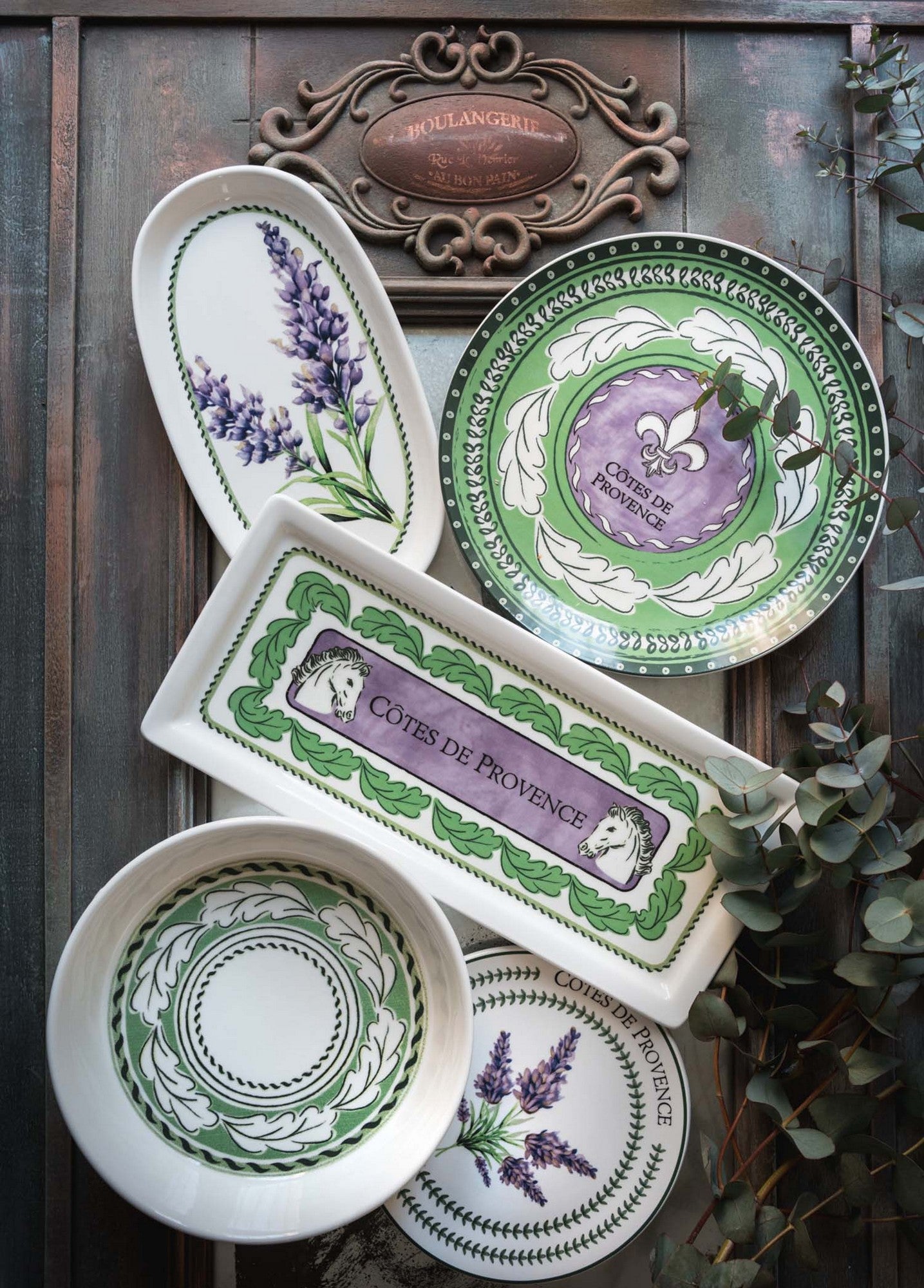 Prato de Cerâmica – 35 x 16 x 2 cm – Lilás