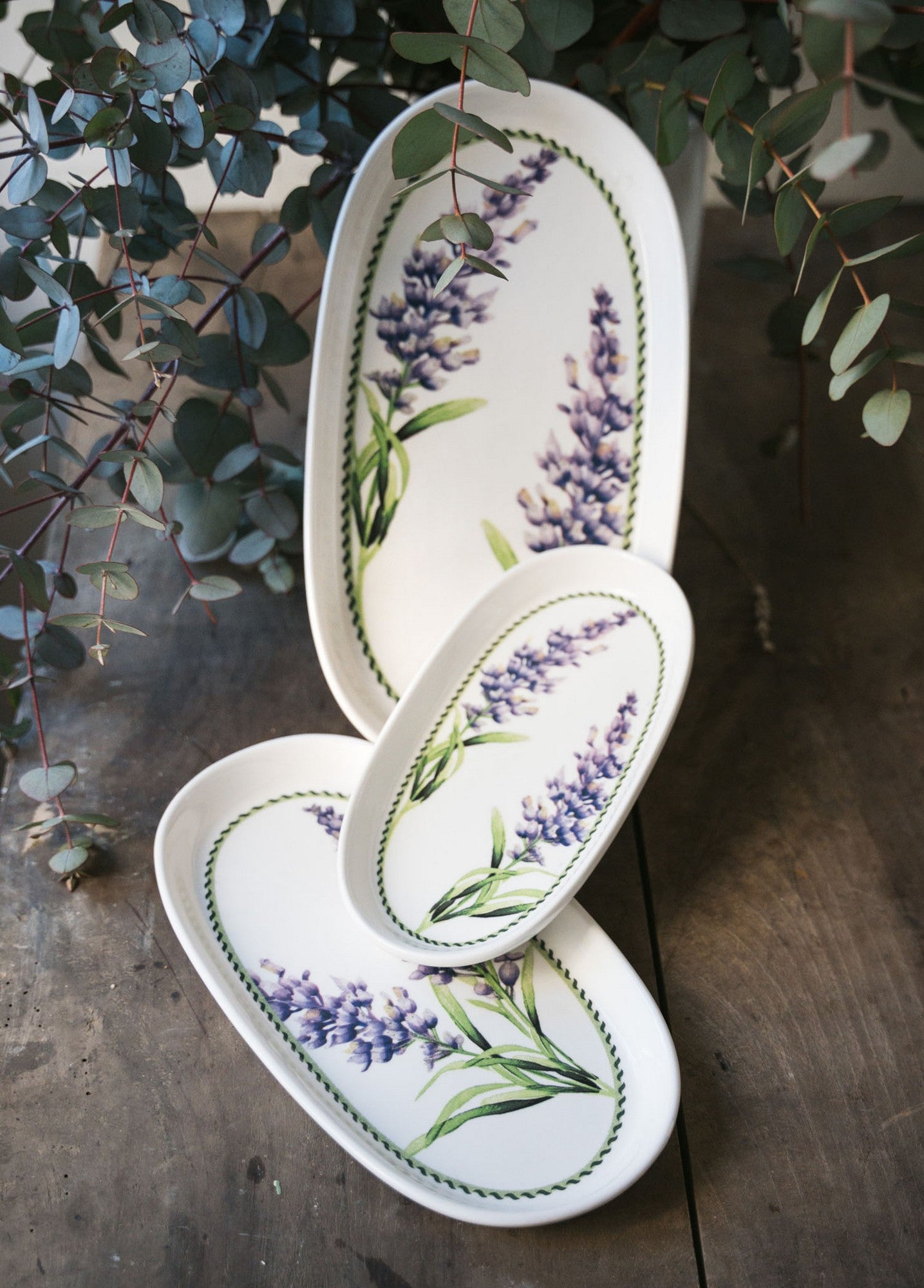 Conjunto de pratos – 29 x 17 x 2 cm – Lilás – Cerâmica