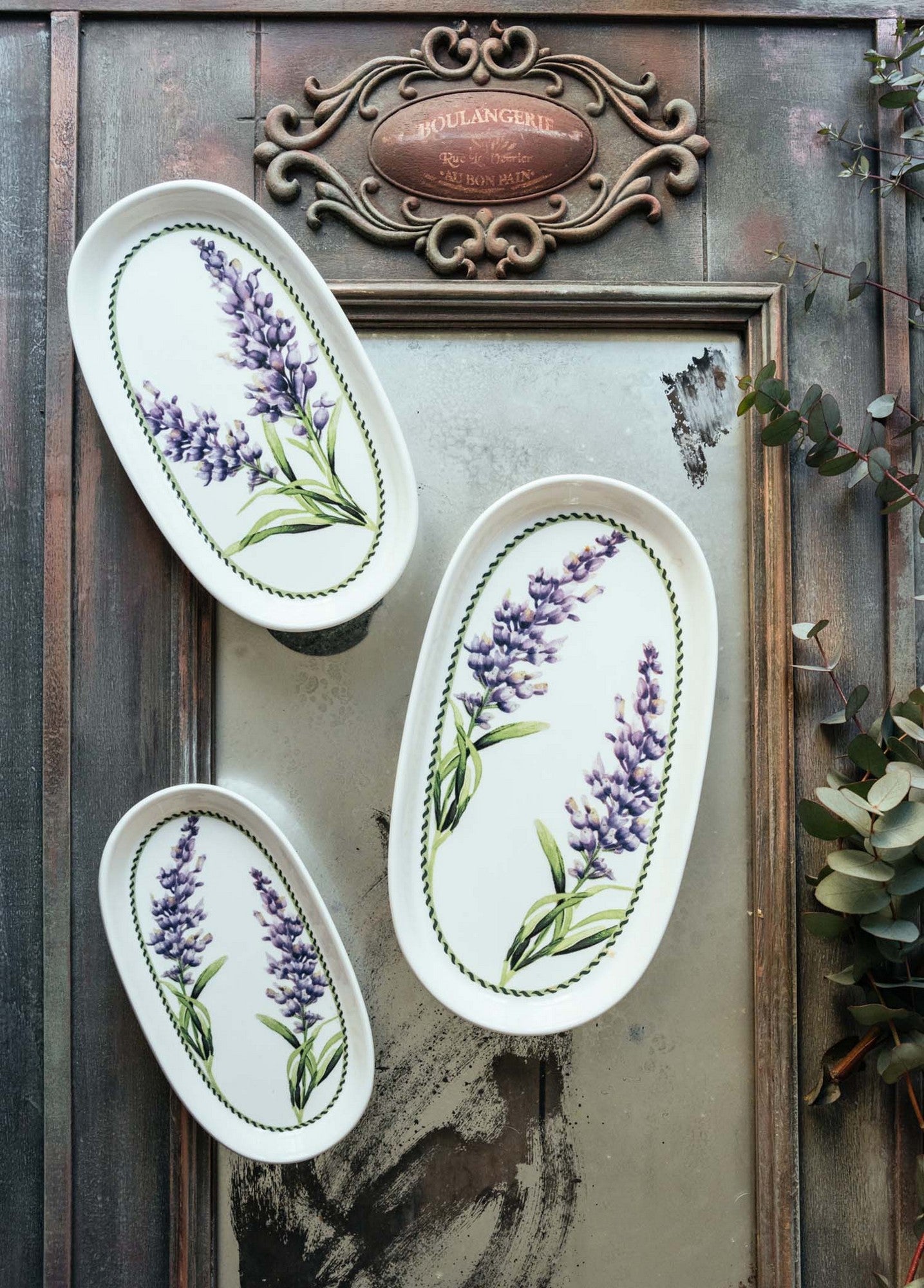 Conjunto de pratos – 29 x 17 x 2 cm – Lilás – Cerâmica