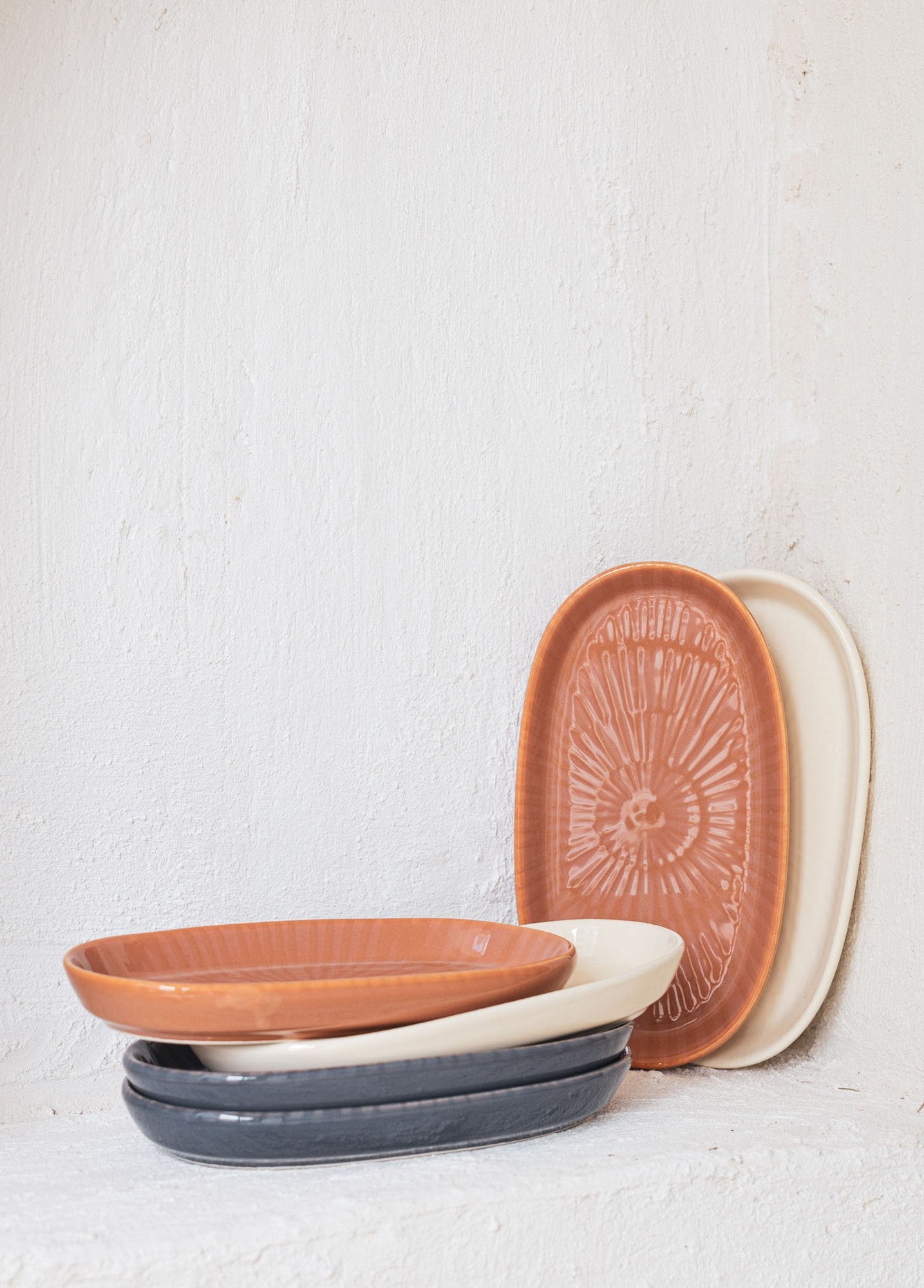 Conjunto de travessas (2 peças) – 10 x 17 x 4 cm – Cinzento – Cerâmica