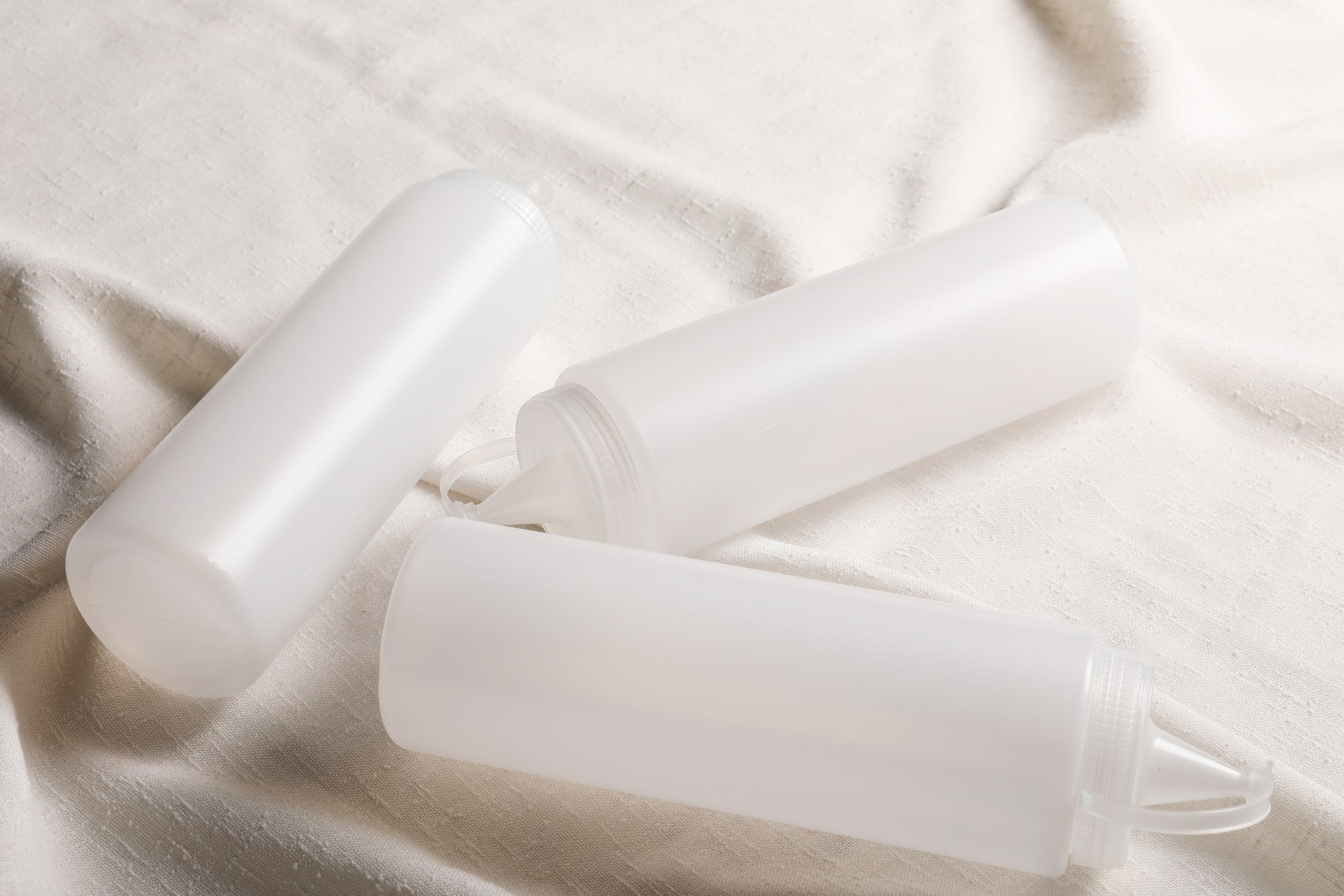 Conjunto de frascos de óleo (3 peças) – 7 x 7 x 25 cm – Transparente – Plástico