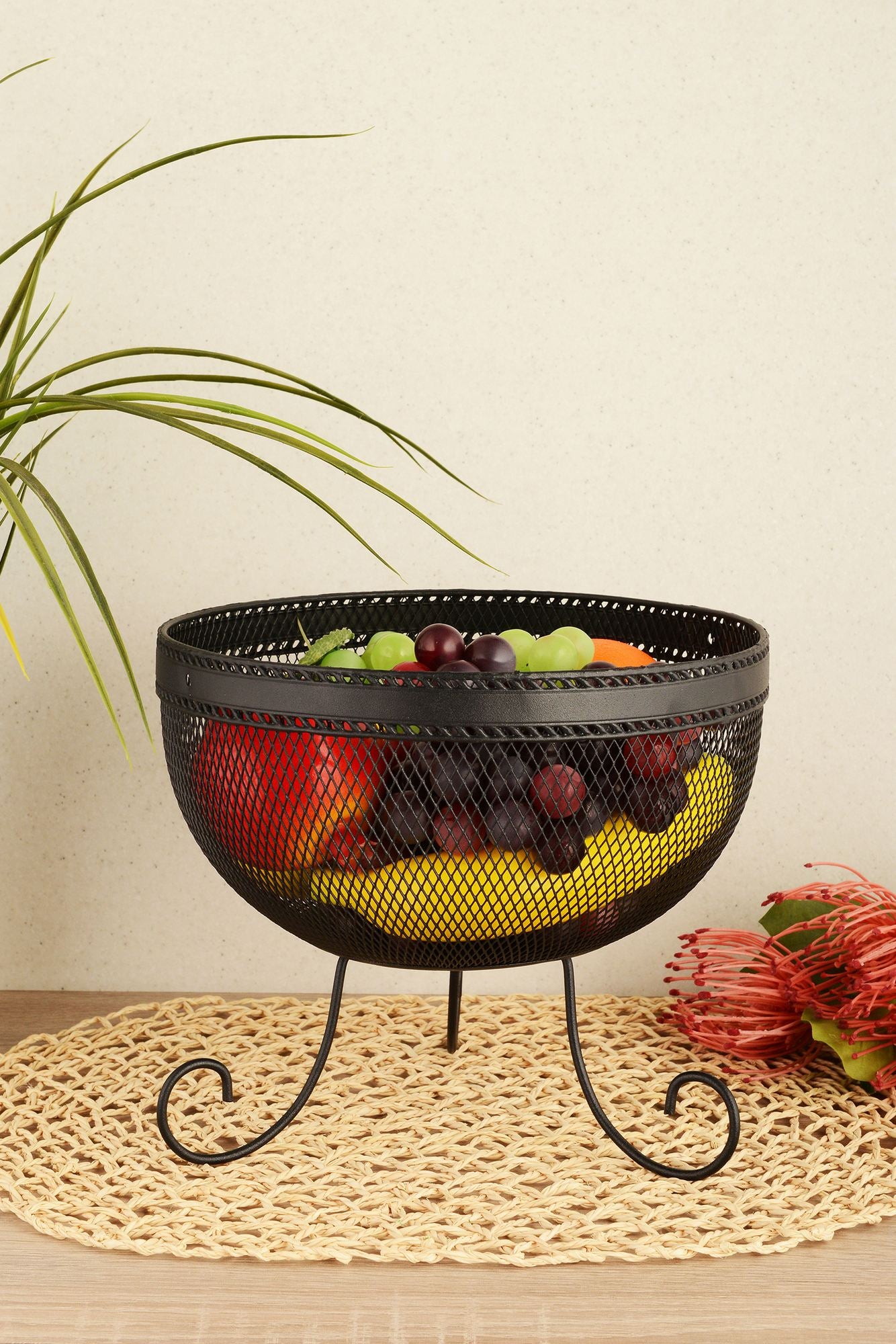 Cesta de frutas-Aleyna-Preto