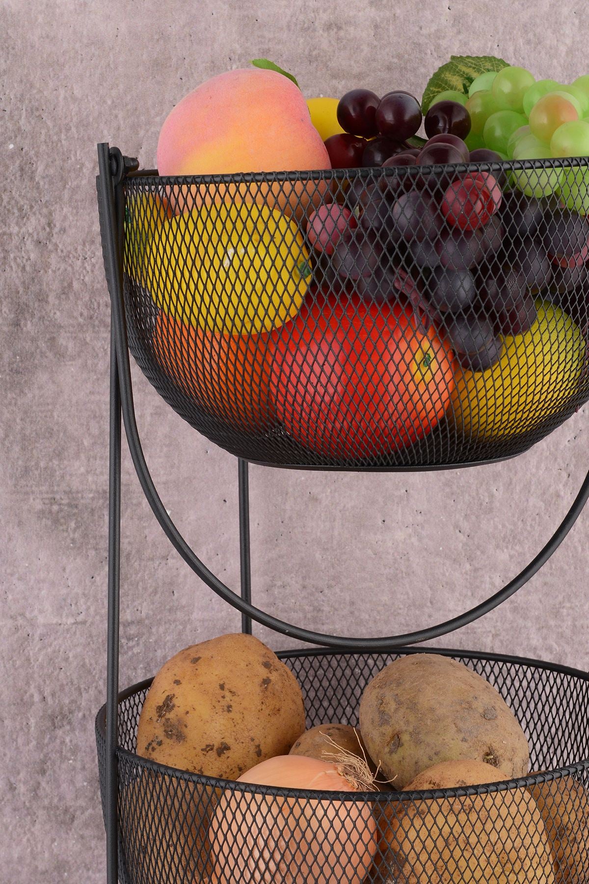 Cesta de frutas-Aleyna-Preto