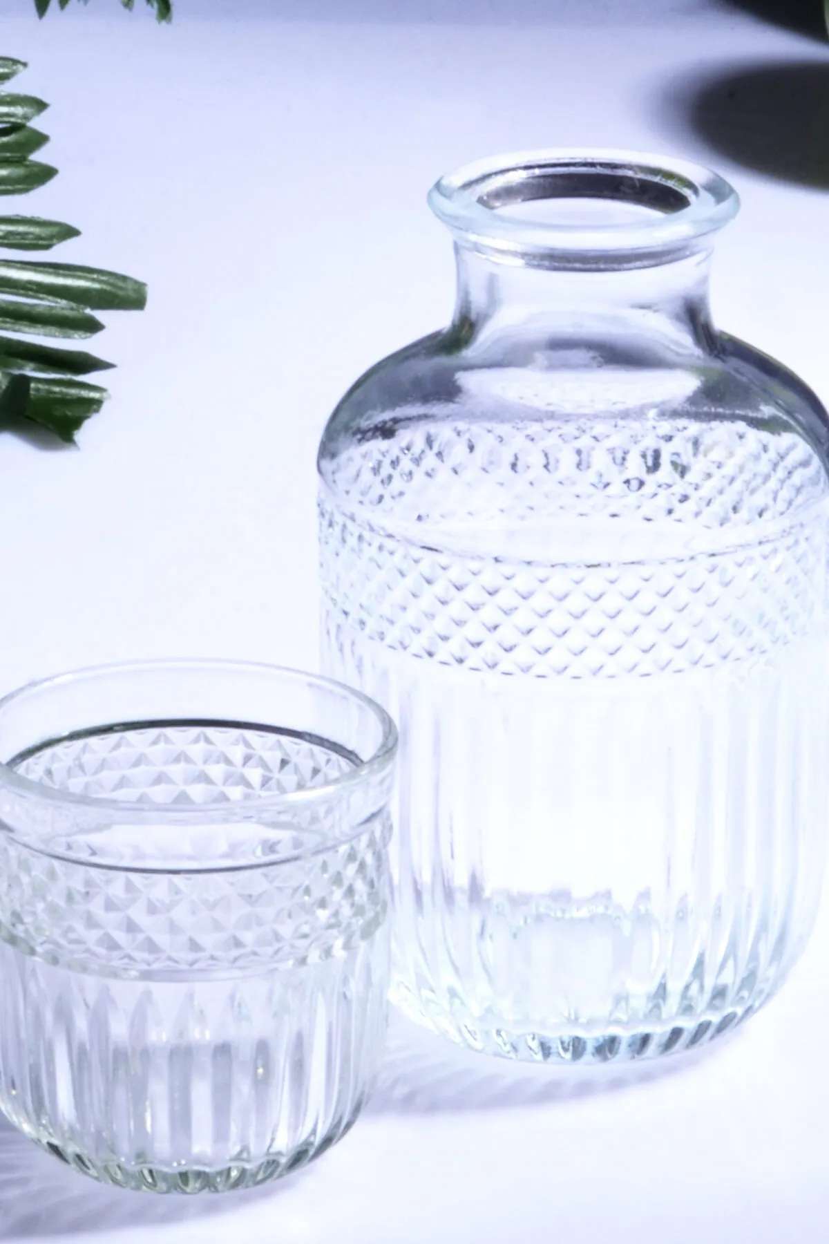 Garrafa de Vidro – 9 x 9 x 21 cm – Transparente – Vidro