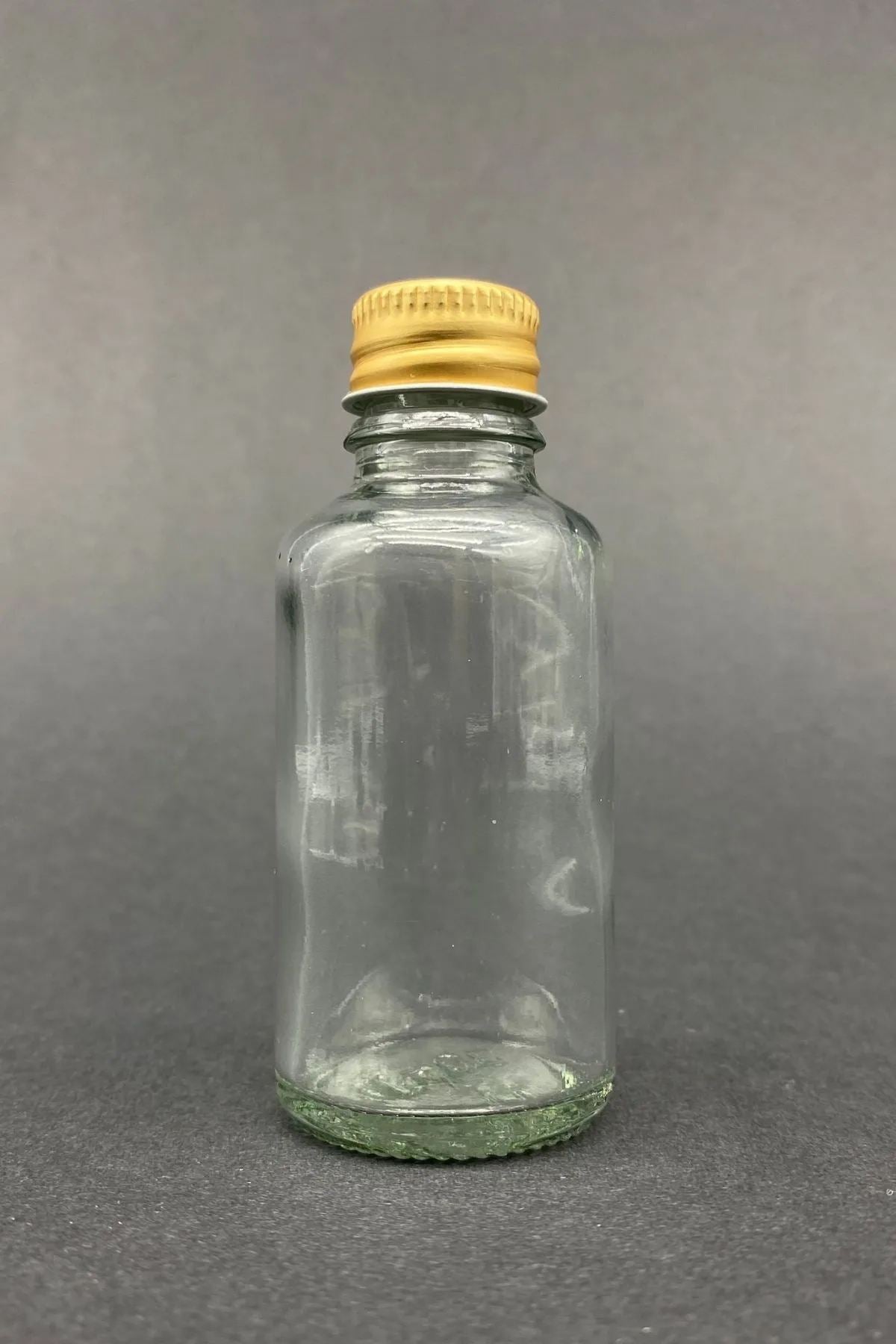 Conjunto de Garrafas de Vidro – 3,3 x 7,8 cm – Transparente e Dourado – Vidro