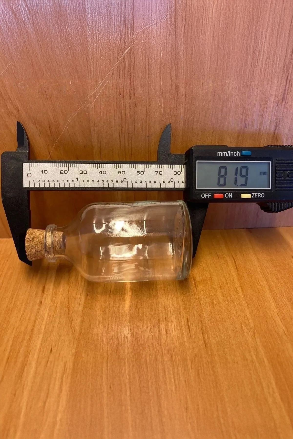 Conjunto de garrafas de vidro – 4 x 7,5 cm – transparente – vidro