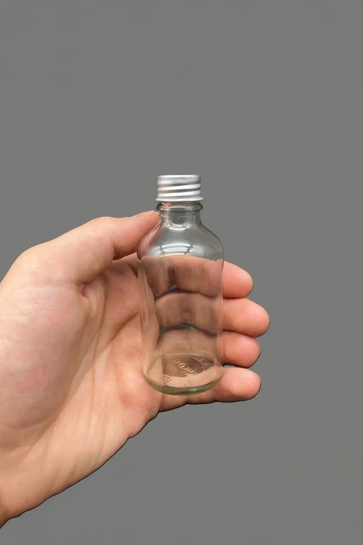 Conjunto de garrafas de vidro – 4 x 9 cm – Transparente e Prata – vidro