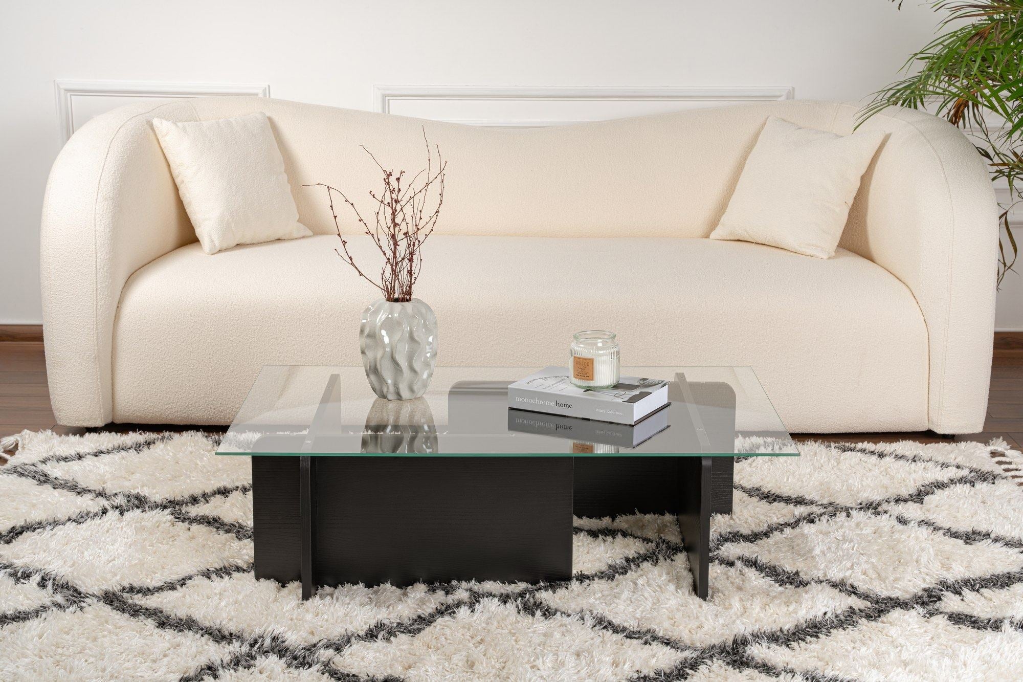 Mesa de Centro Elegante, Acabamento em Madeira Preta, 105 x 30 x 65 cm | Tampo 100% Vidro Temperado, Estrutura com Revestimento em Melamina de 18 mm de Espessura | Design Moderno e Elegante